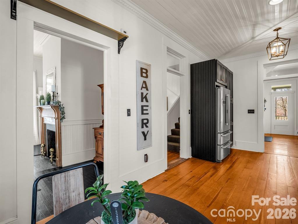 219 Stoney Mountain Road — Hendersonville