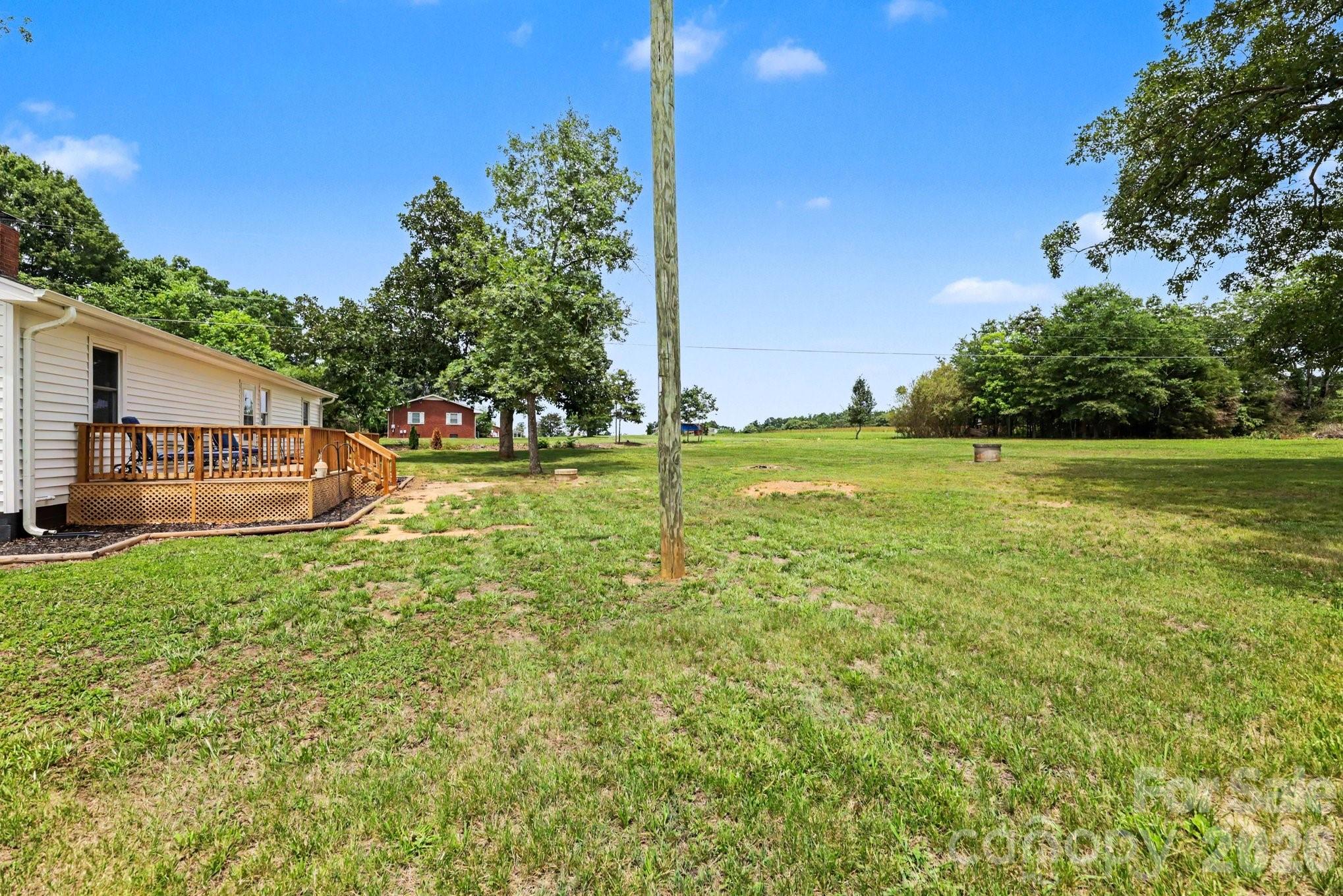 2724 Union Cross Church Road — Yadkinville