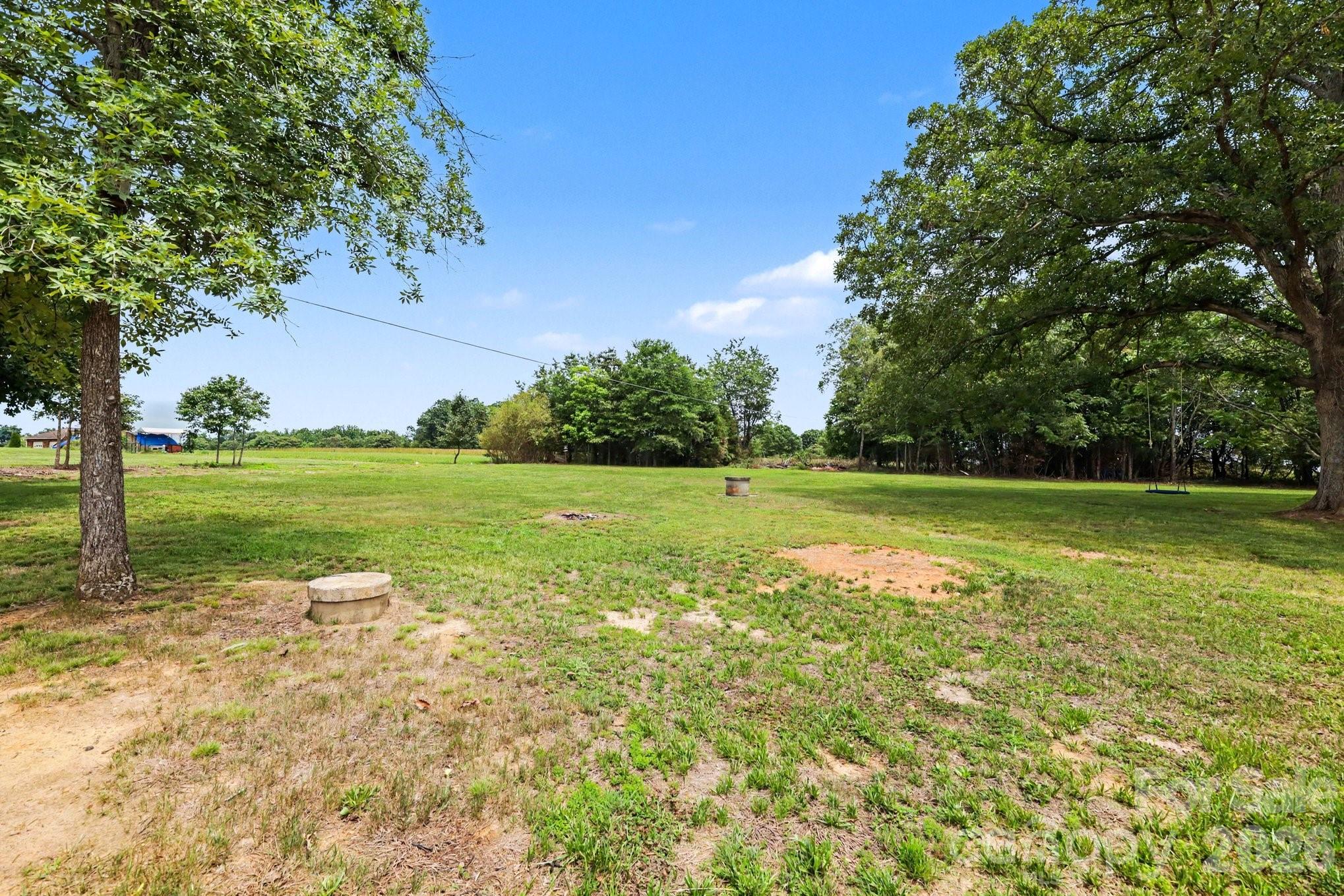2724 Union Cross Church Road — Yadkinville