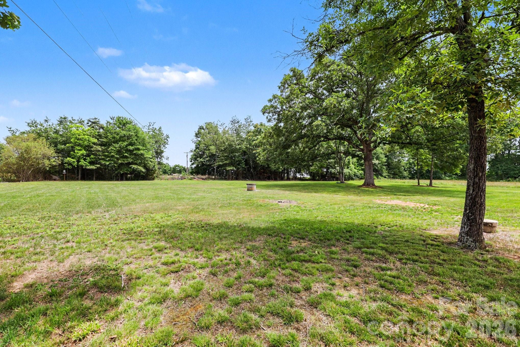 2724 Union Cross Church Road — Yadkinville