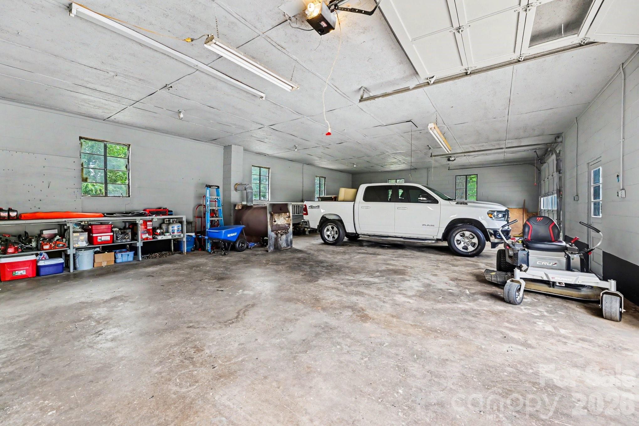 2724 Union Cross Church Road — Yadkinville