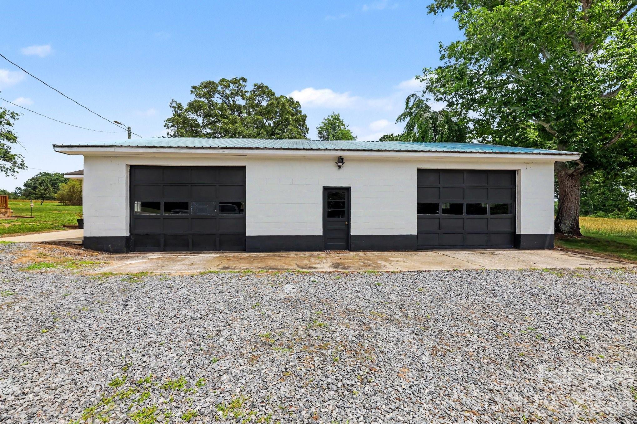 2724 Union Cross Church Road — Yadkinville