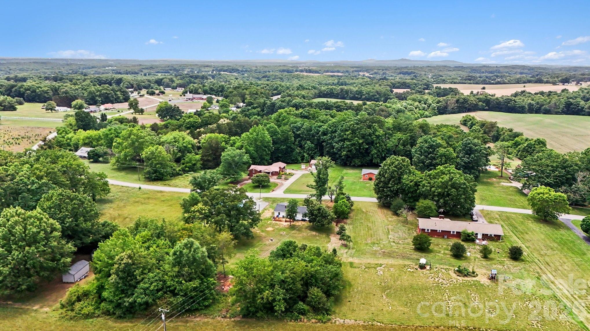 2724 Union Cross Church Road — Yadkinville