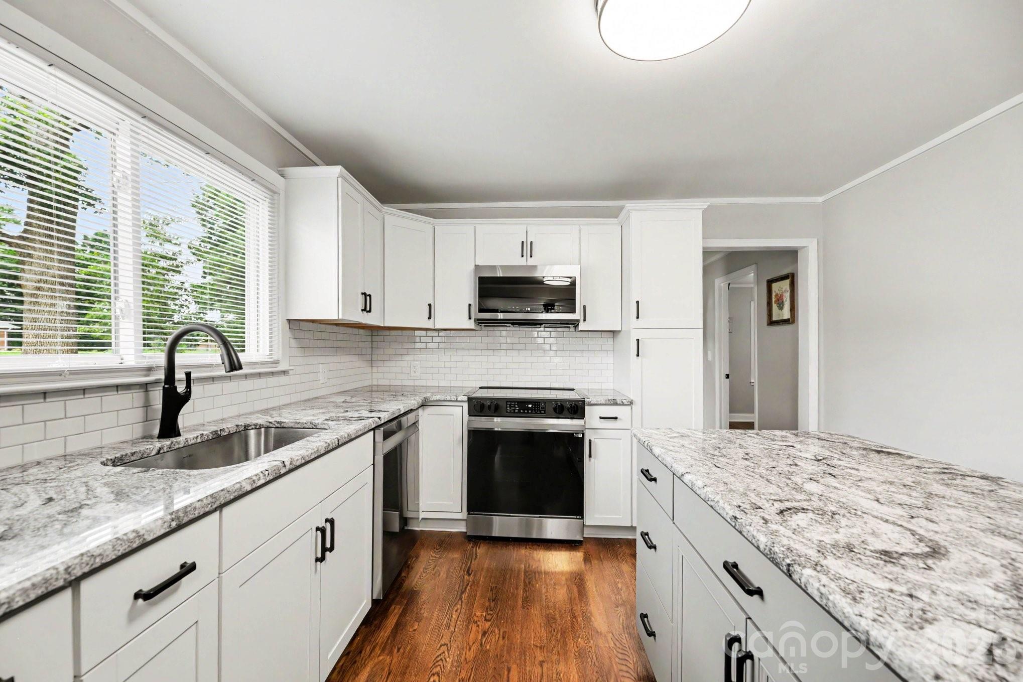 2724 Union Cross Church Road — Yadkinville