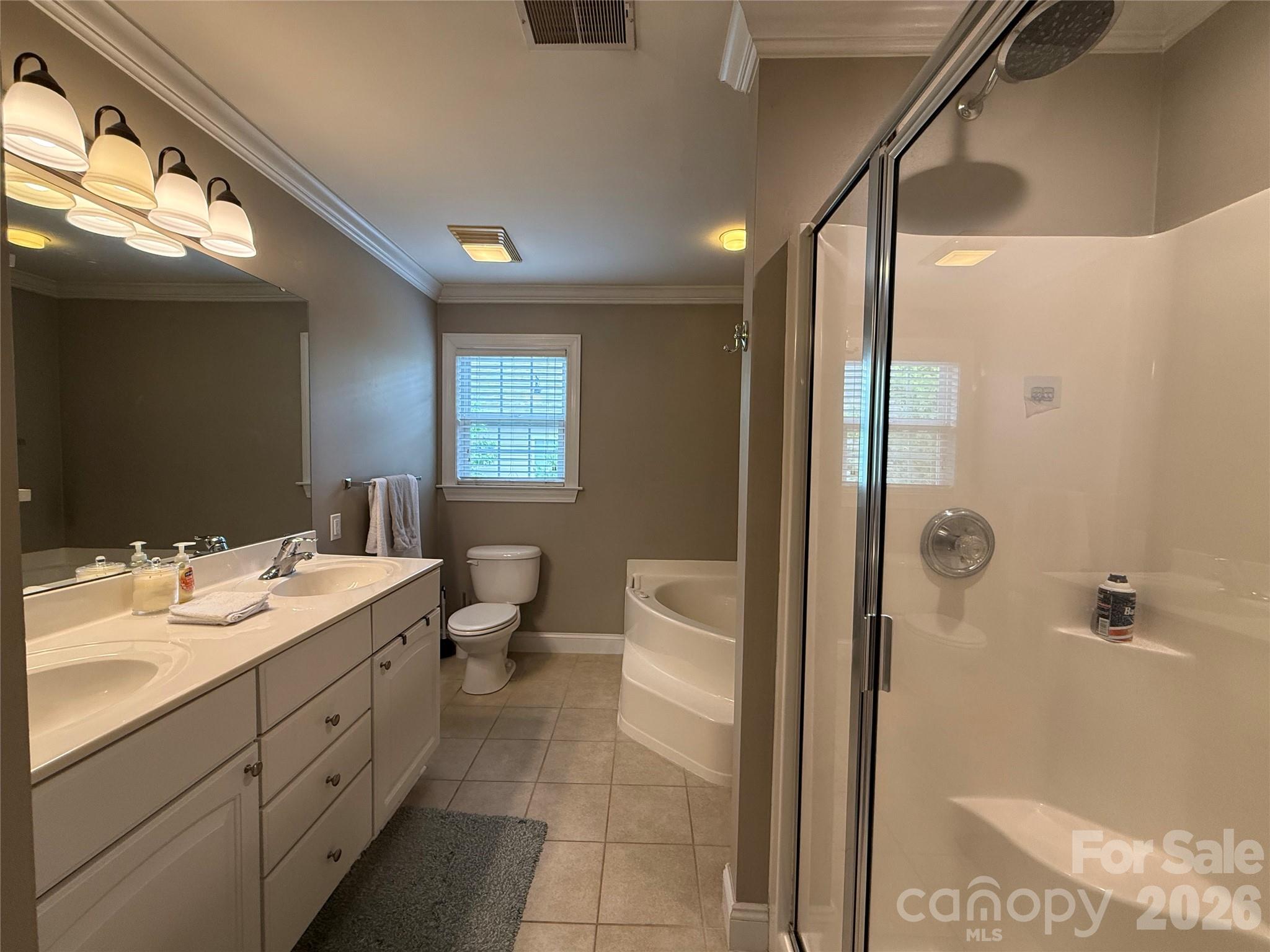 4417 Kathleen Court — Charlotte