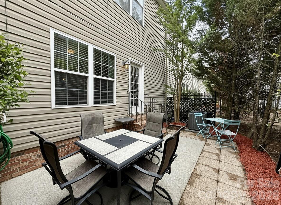 4417 Kathleen Court — Charlotte