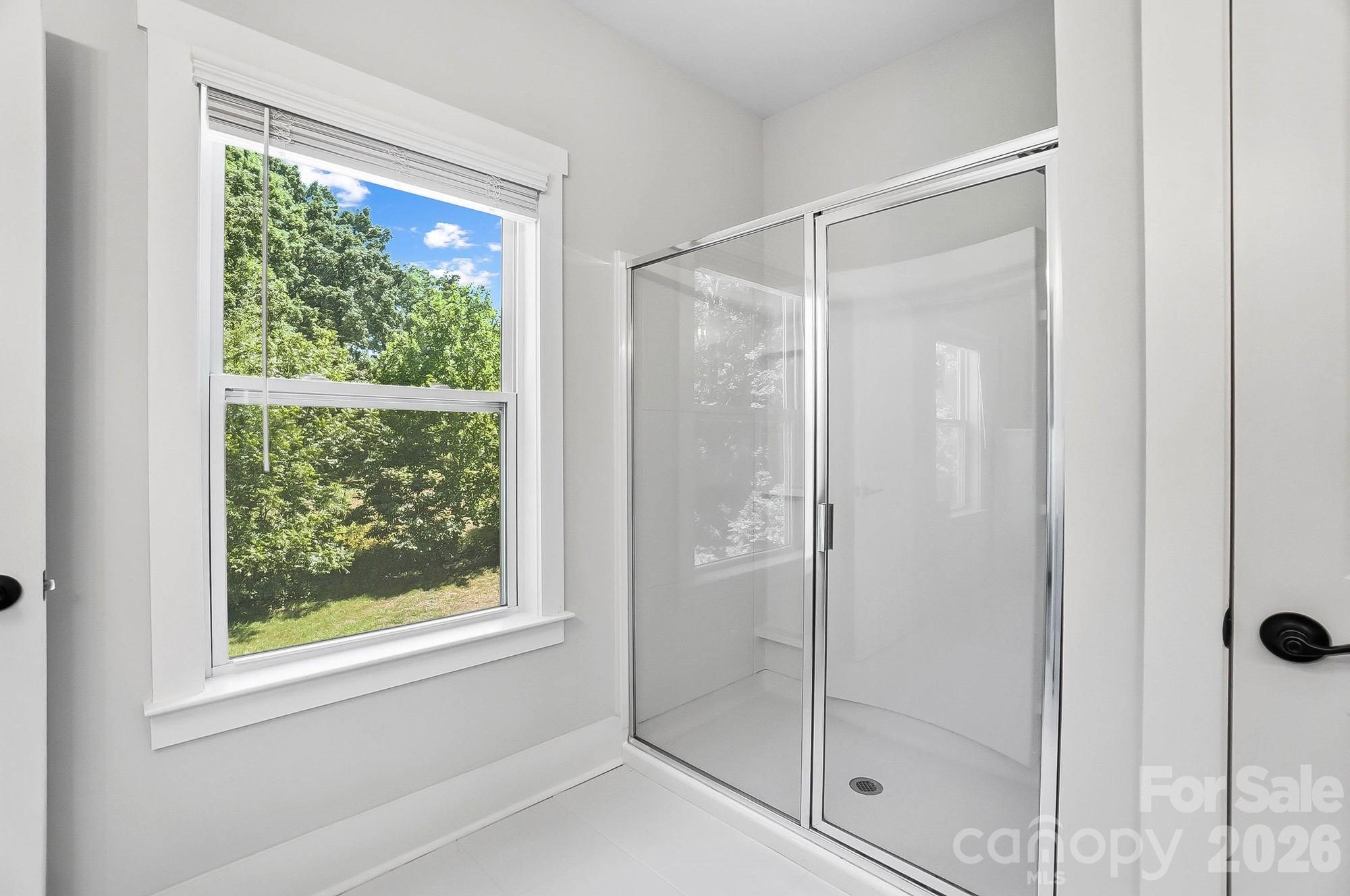 124 Lorenzo Lane — Mooresville