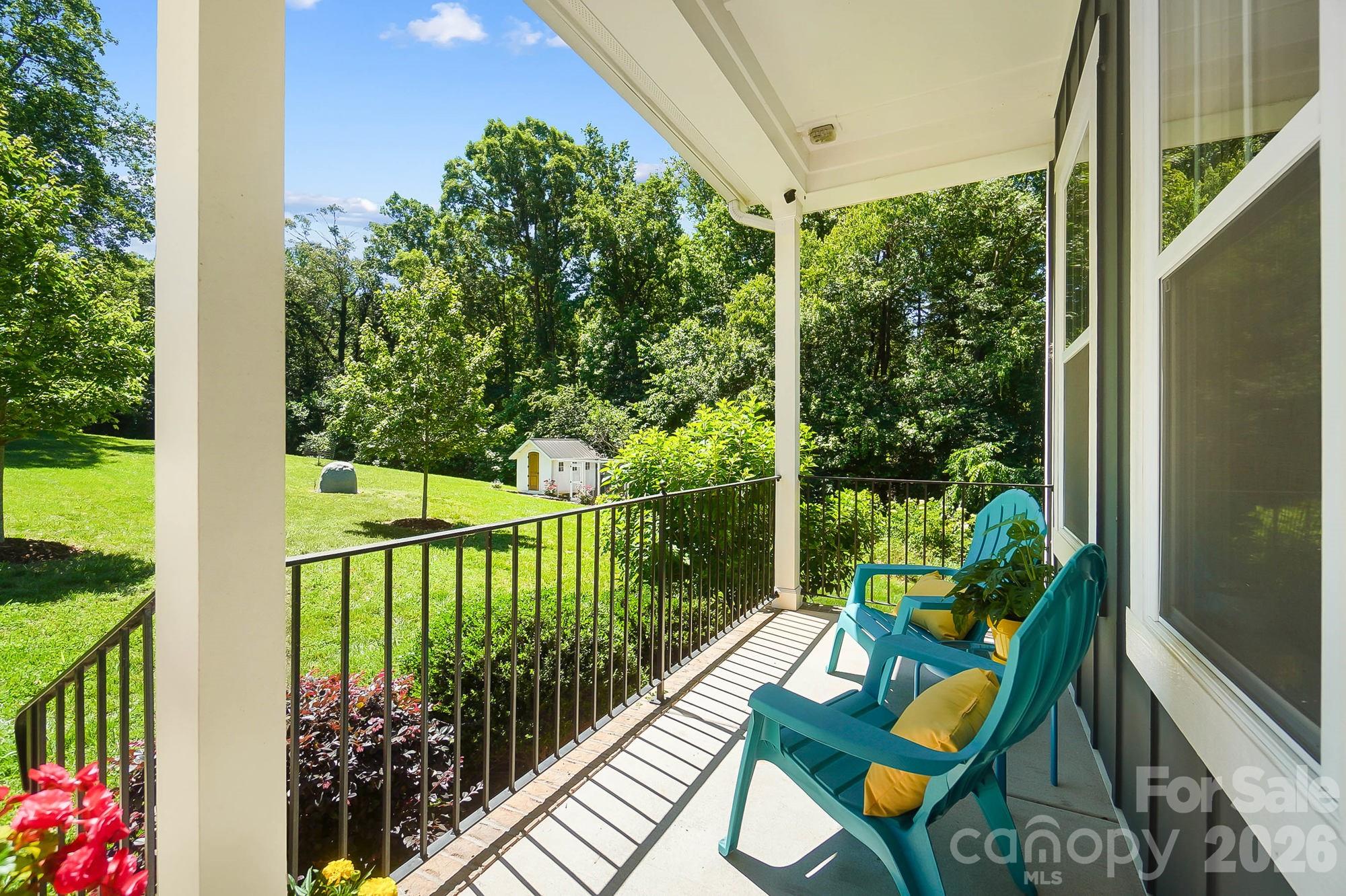 124 Lorenzo Lane — Mooresville