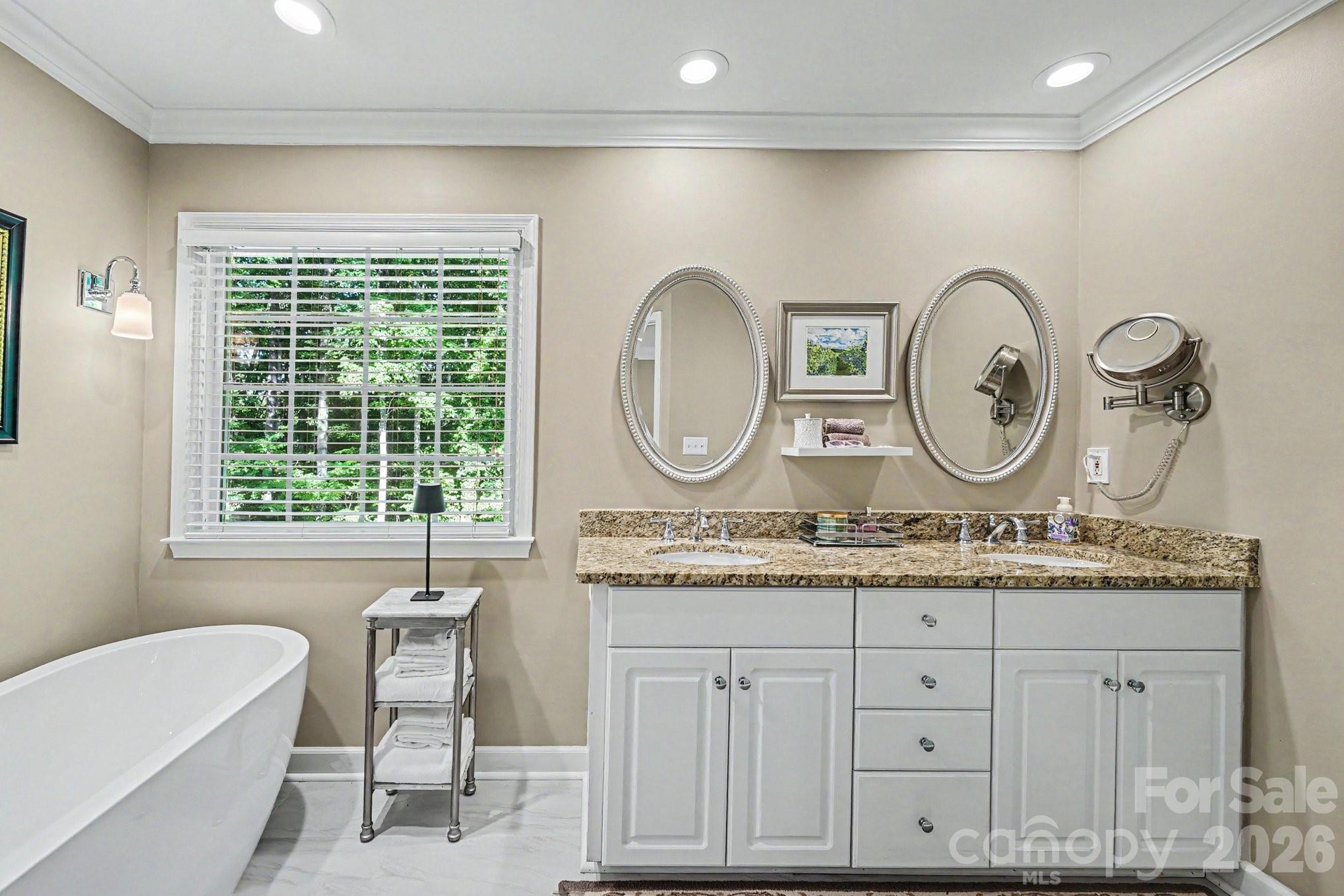4335 Winterberry Ridge Court — Winston Salem