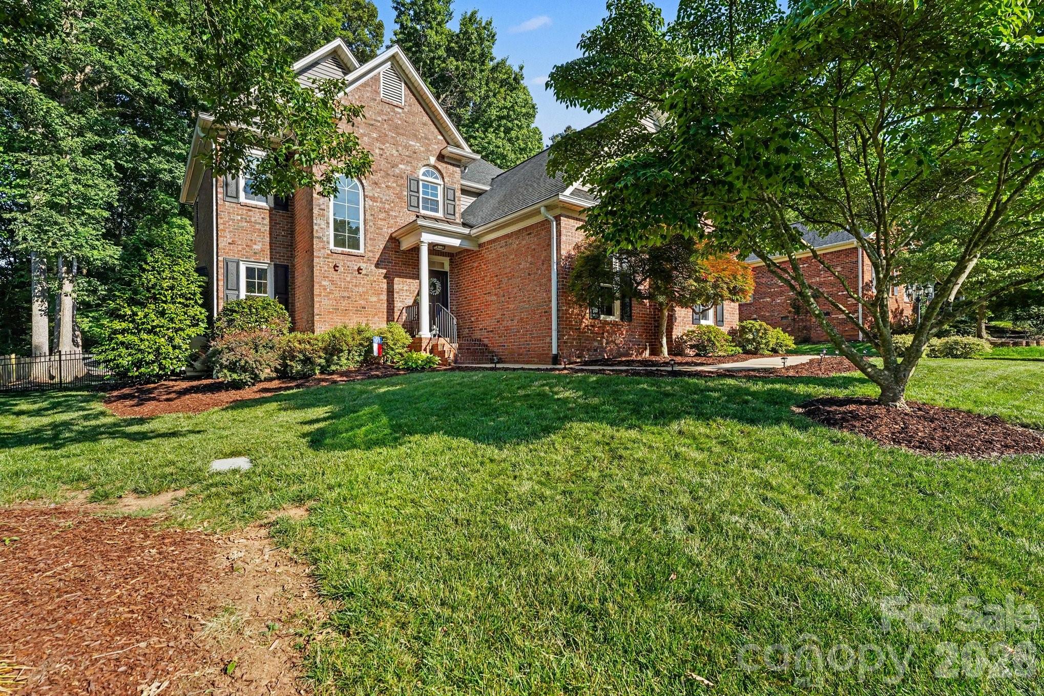 4335 Winterberry Ridge Court — Winston Salem