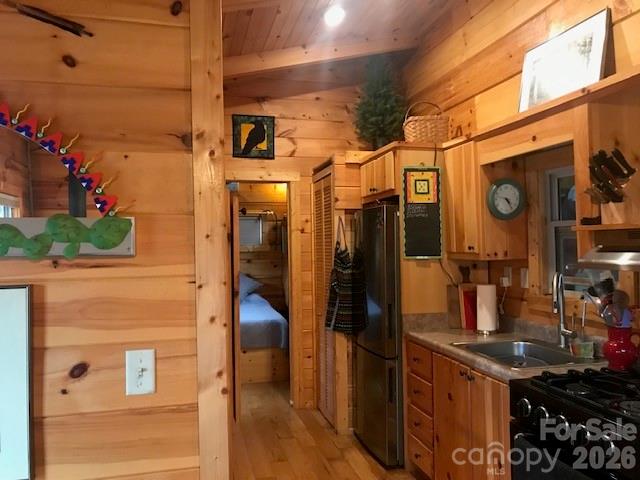 1300 Towery Trace — Ellenboro