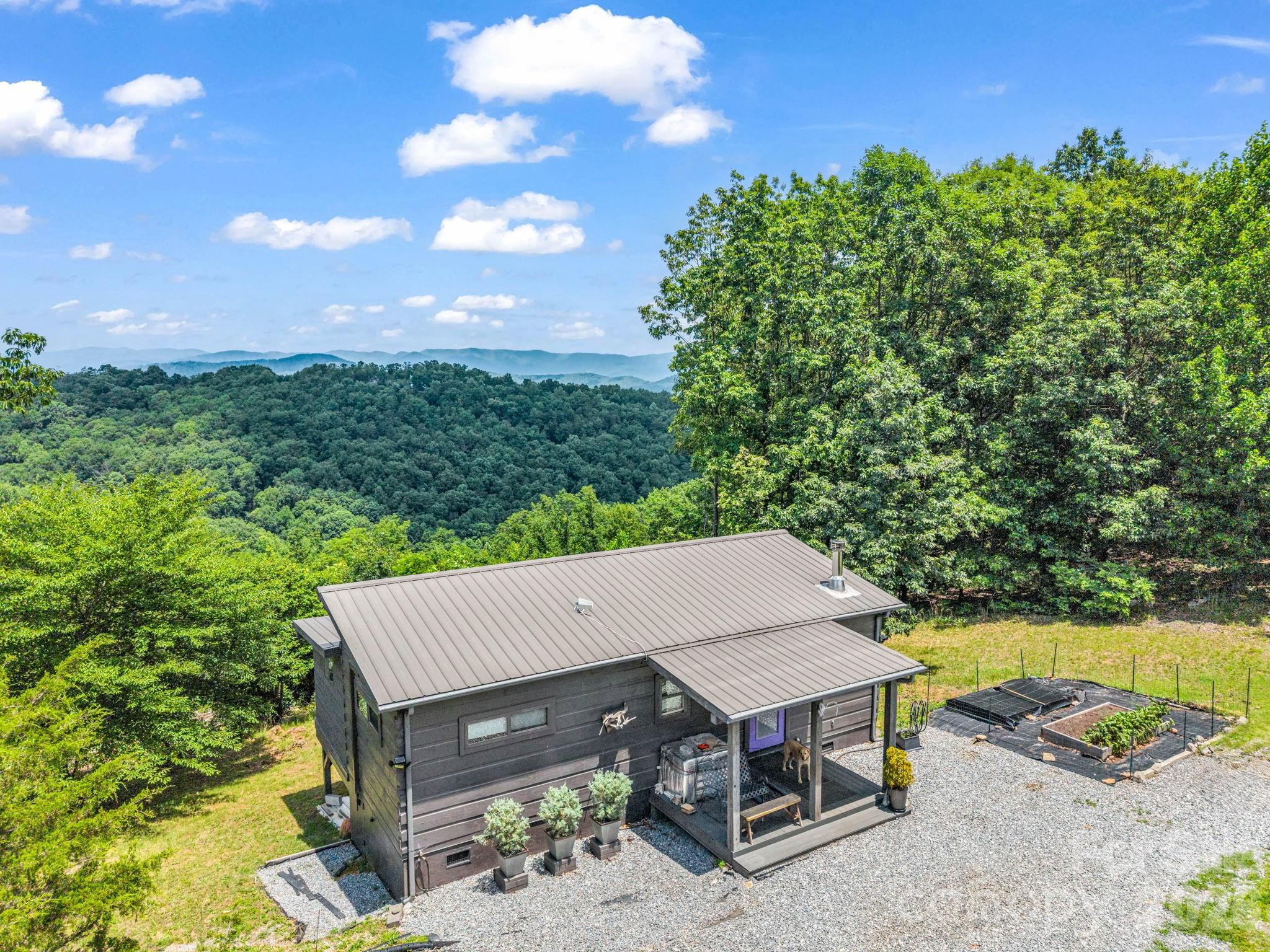 1300 Towery Trace — Ellenboro