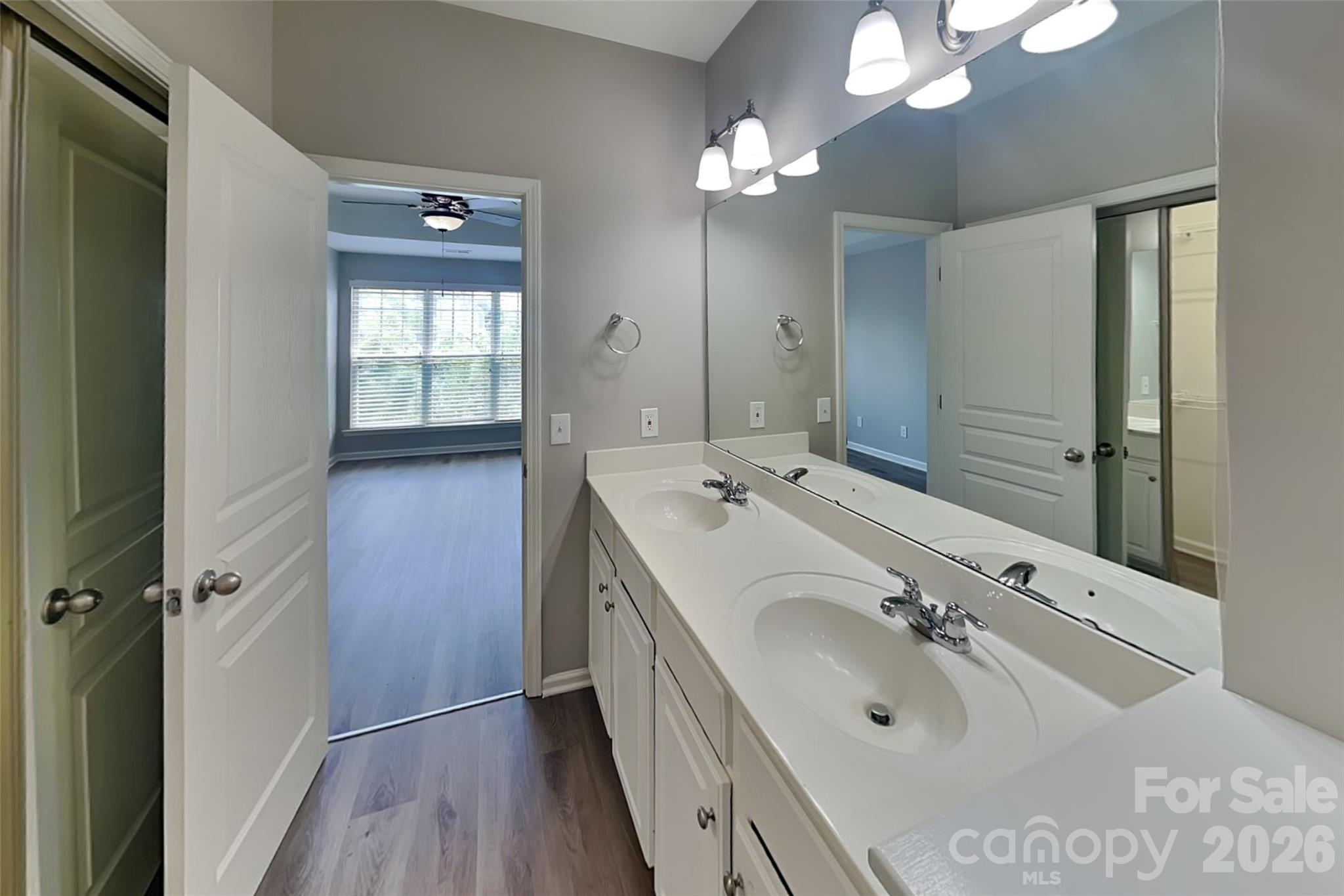 11198 Bridgewater Drive — Huntersville