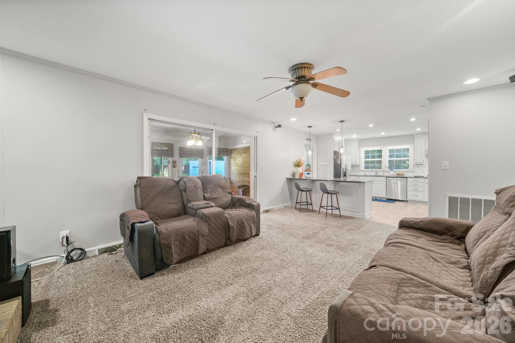 5329 Providence Road — Charlotte
