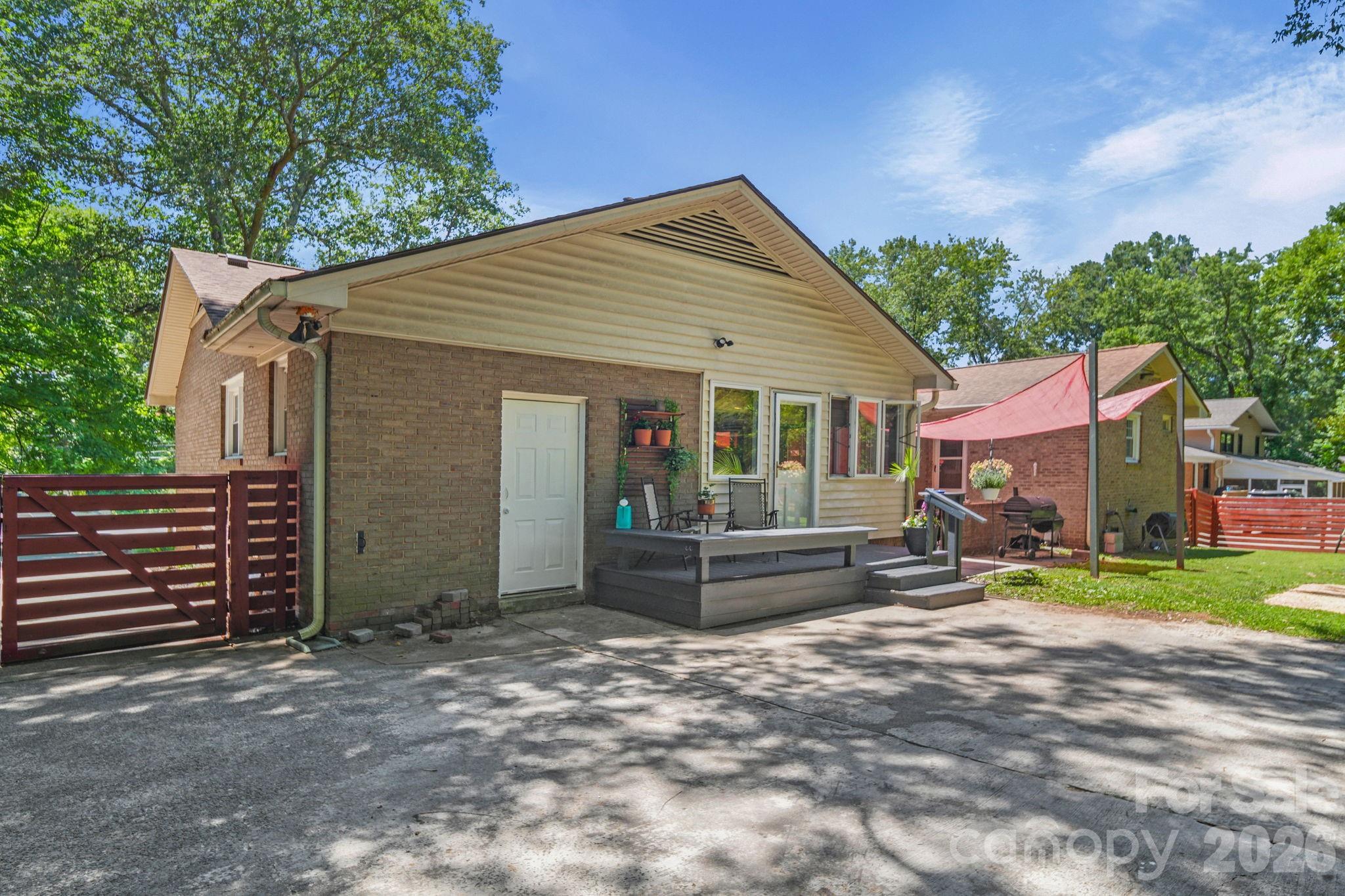 5329 Providence Road — Charlotte