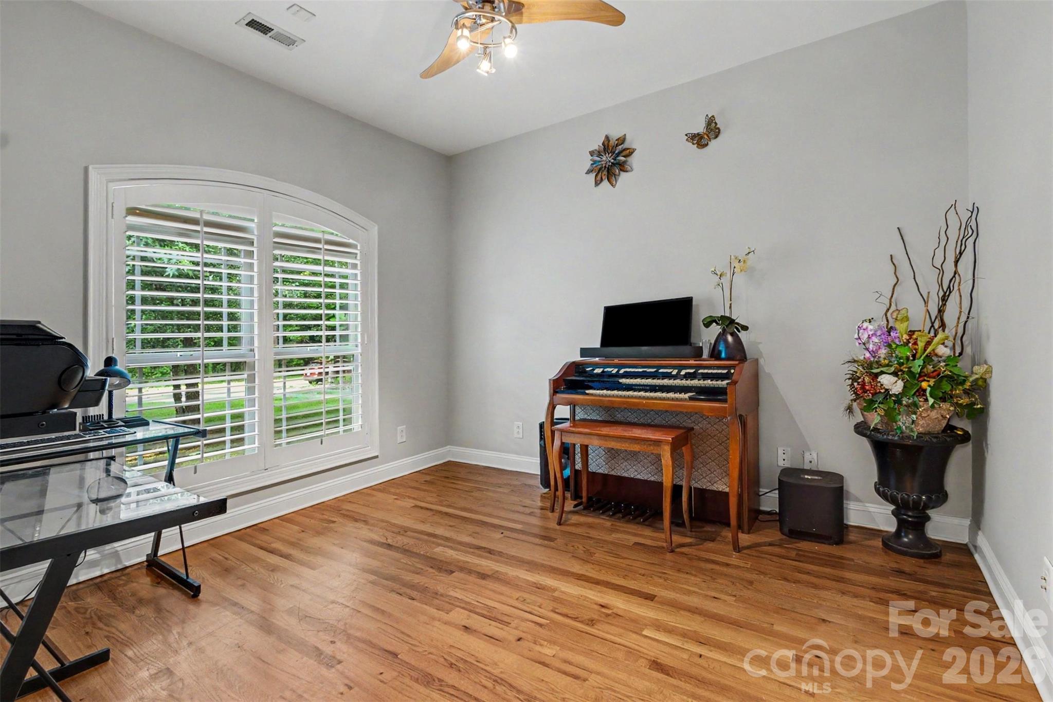 3801 Hayden Drive — Charlotte