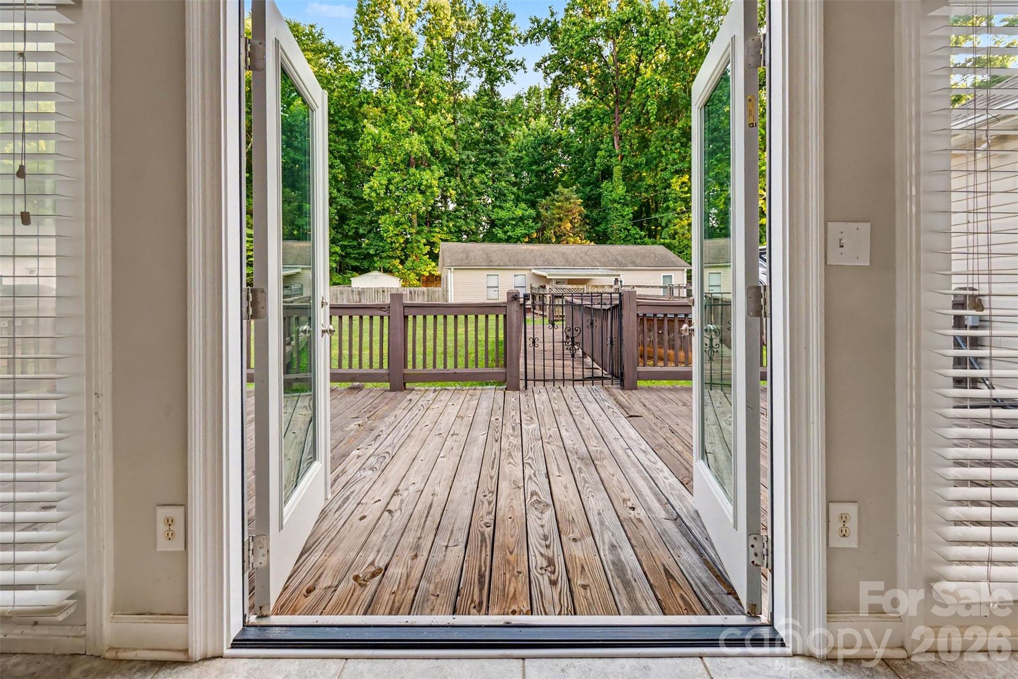 3801 Hayden Drive — Charlotte
