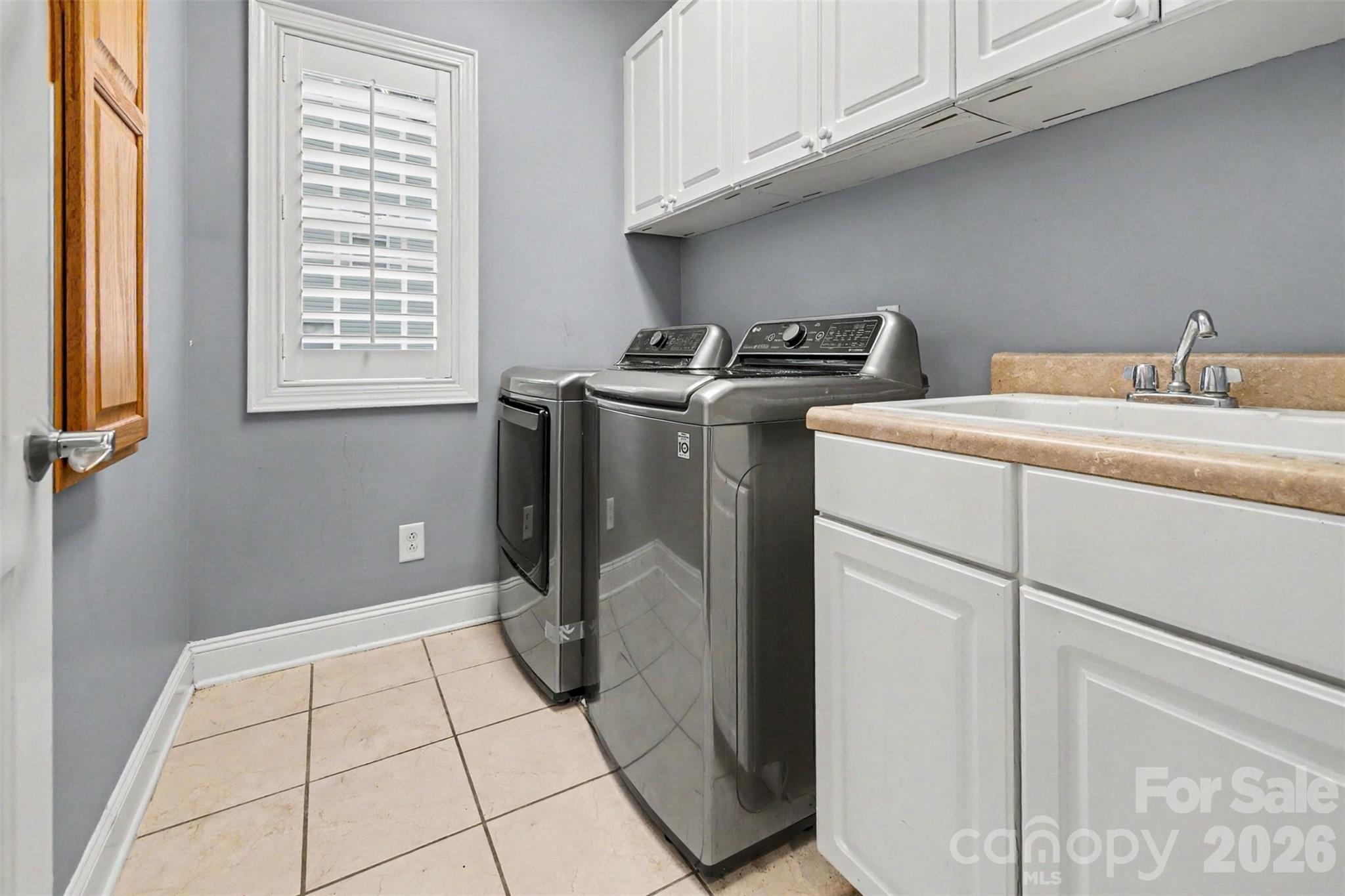 3801 Hayden Drive — Charlotte