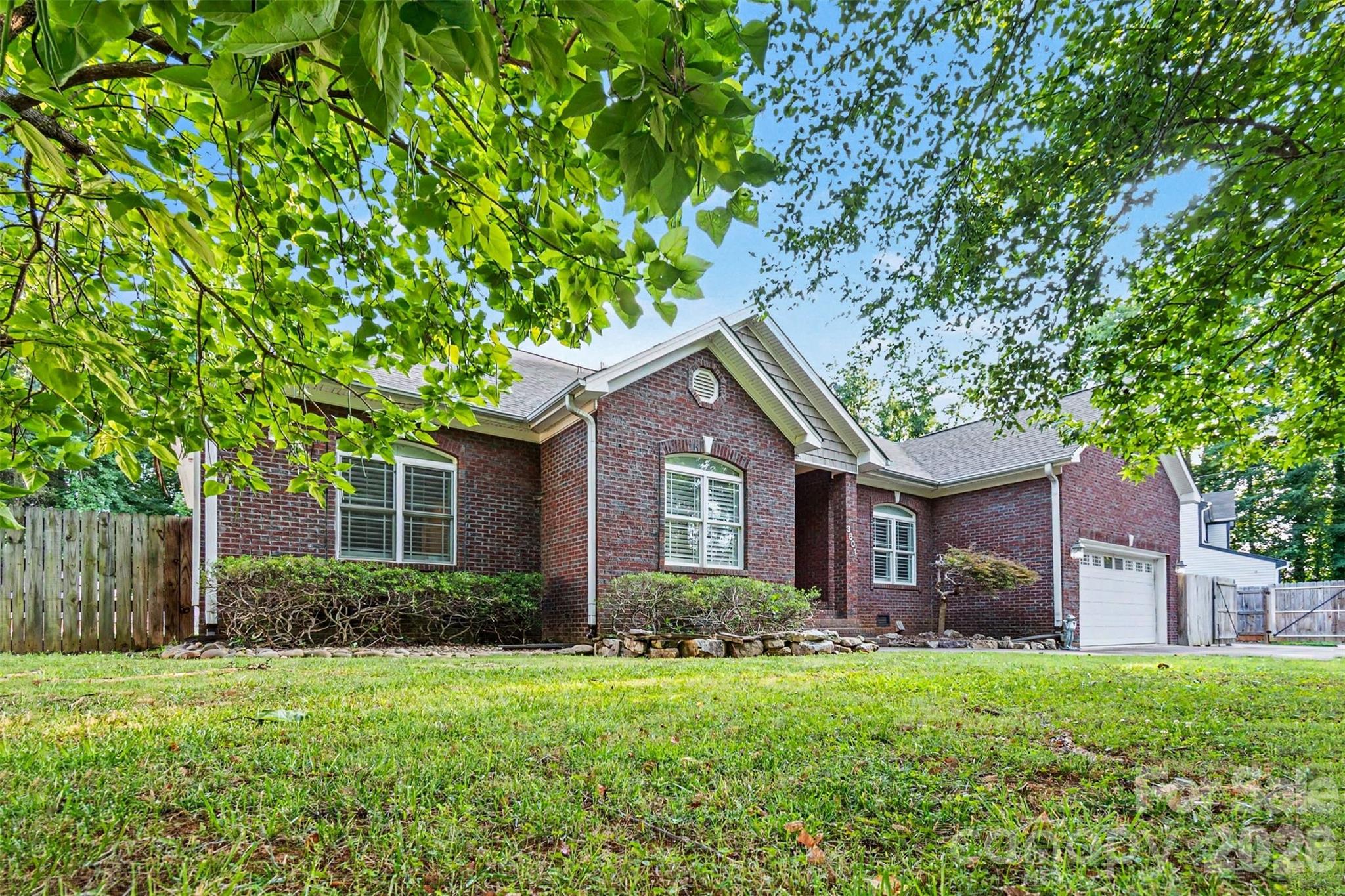 3801 Hayden Drive — Charlotte