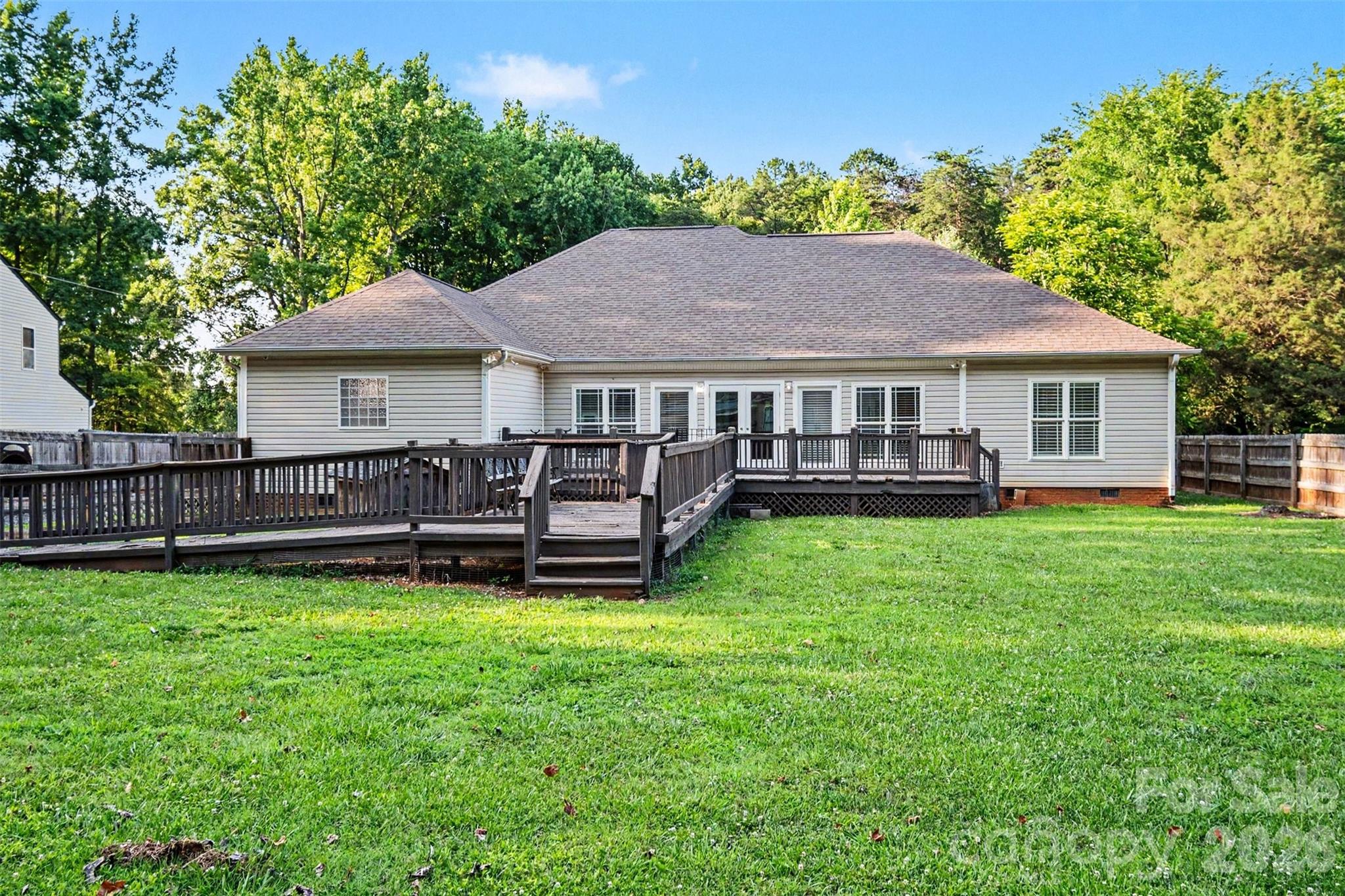 3801 Hayden Drive — Charlotte