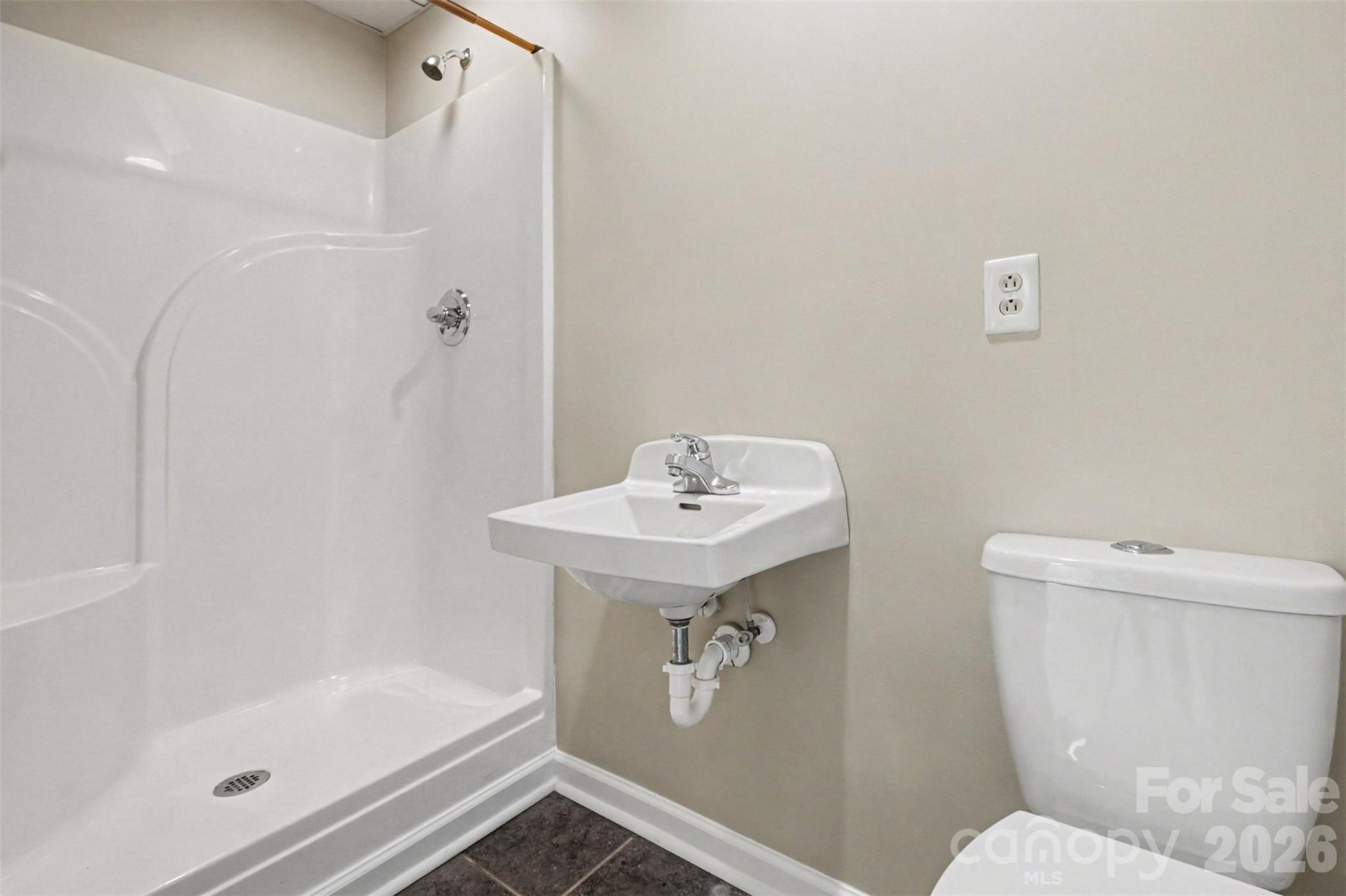 3801 Hayden Drive — Charlotte