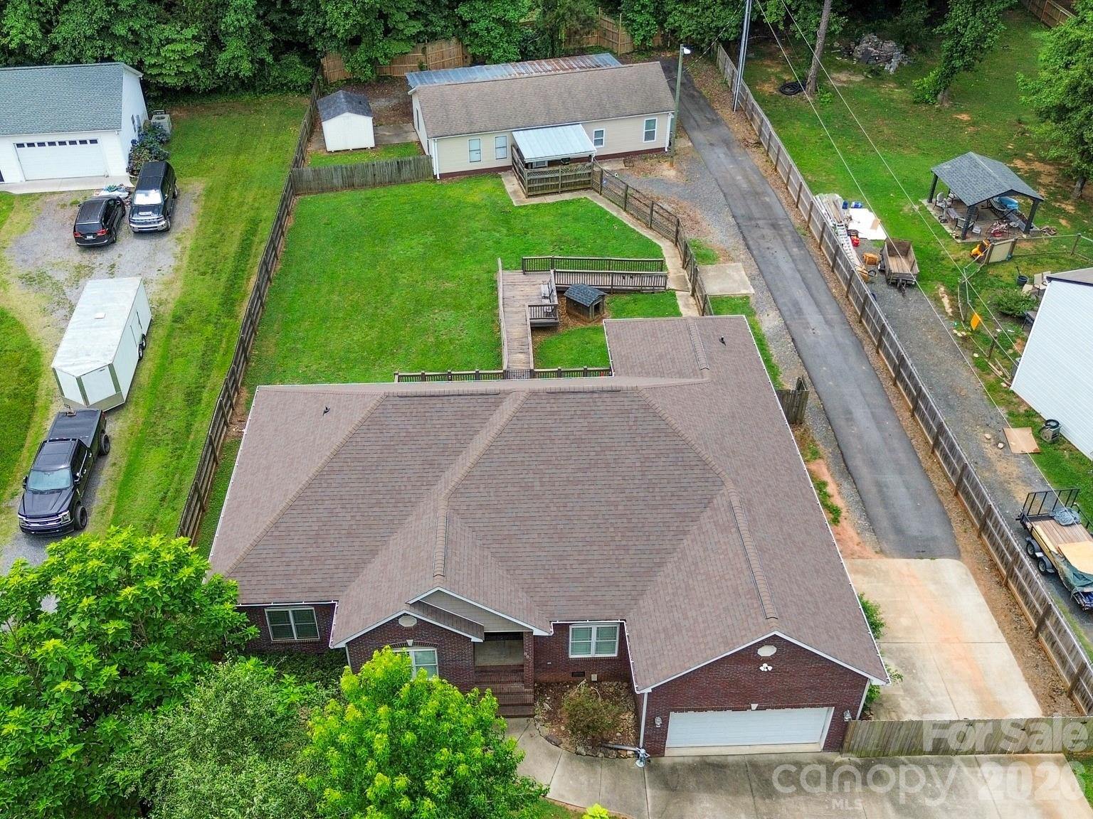 3801 Hayden Drive — Charlotte
