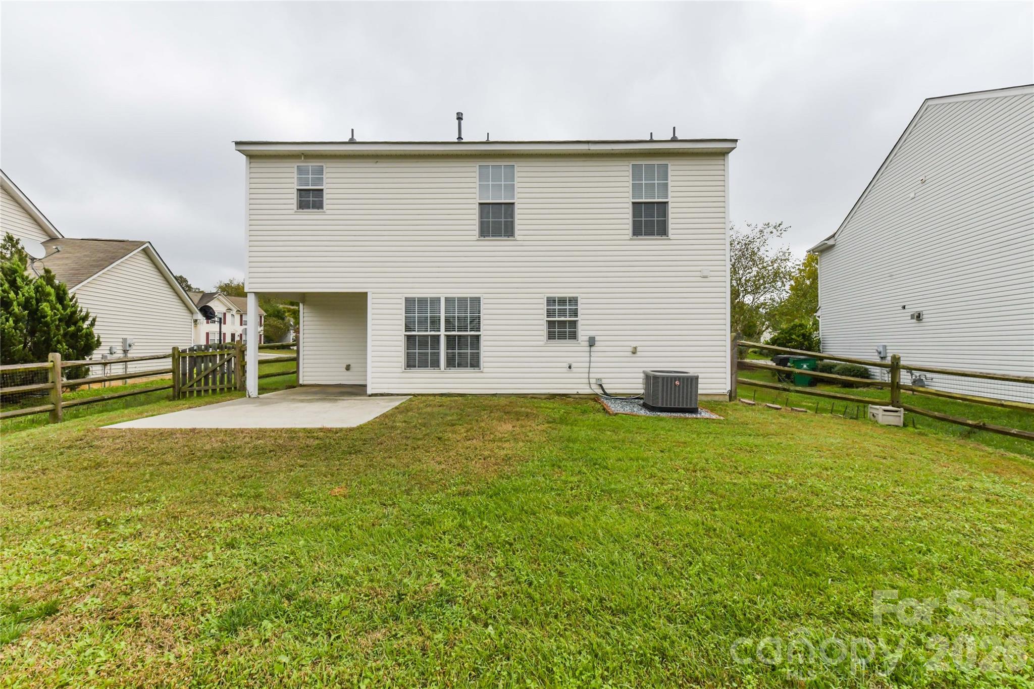 11927 Cheviott Hill Lane — Charlotte