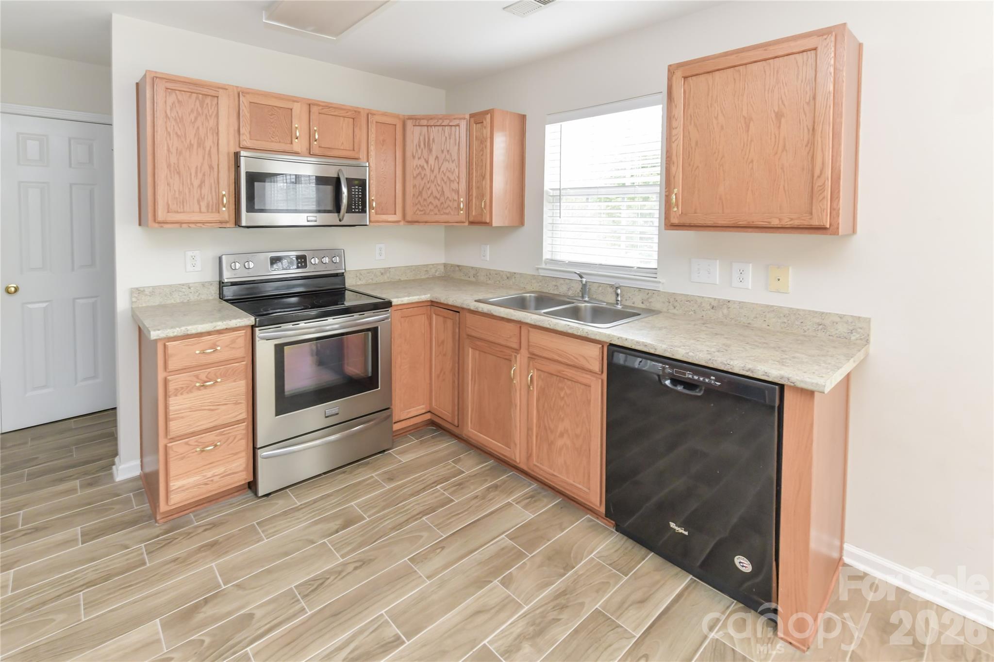 11927 Cheviott Hill Lane — Charlotte