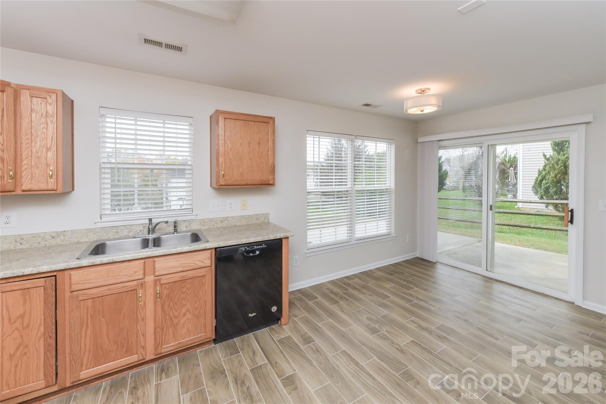 11927 Cheviott Hill Lane — Charlotte