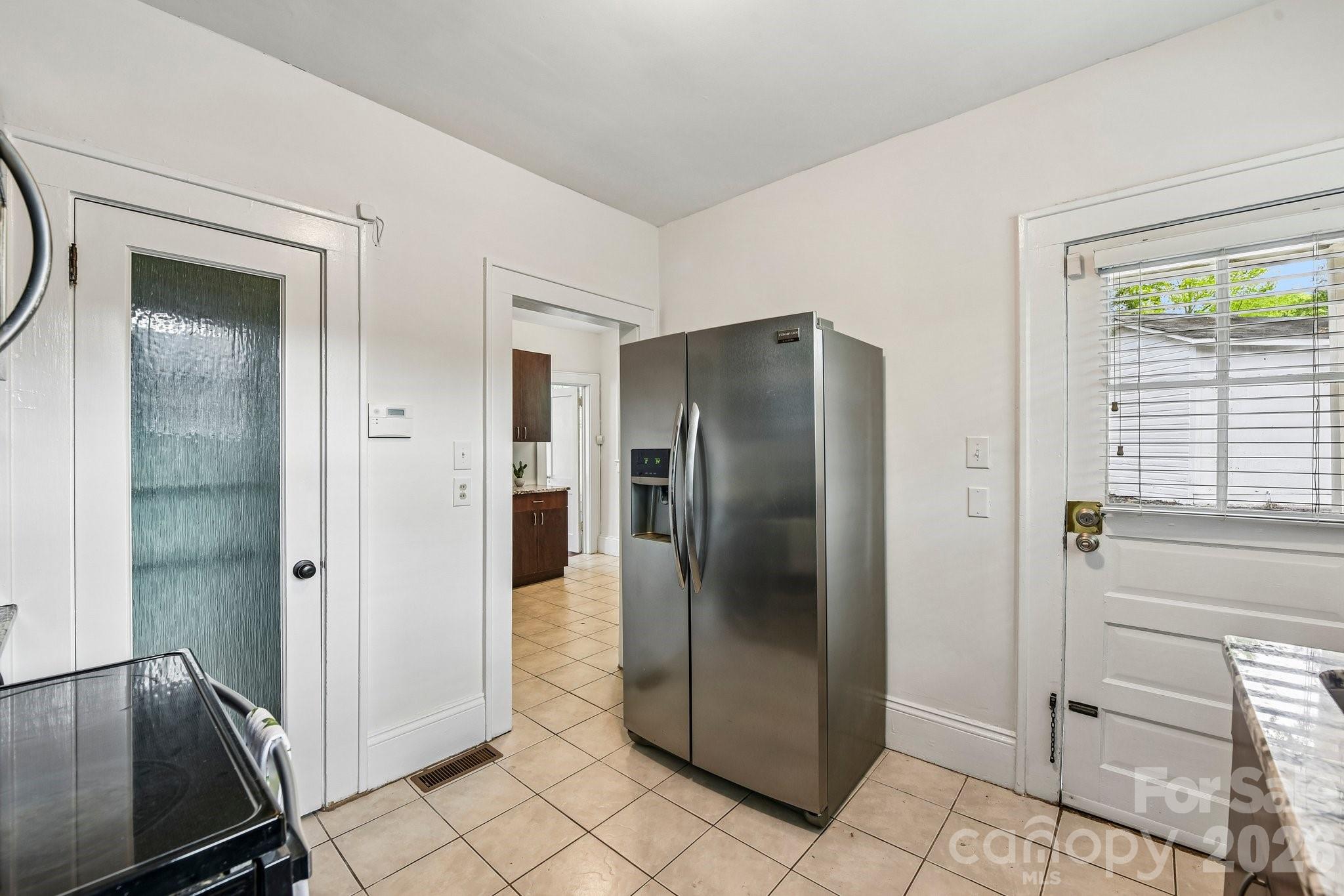 1612 S Tryon Street — Charlotte