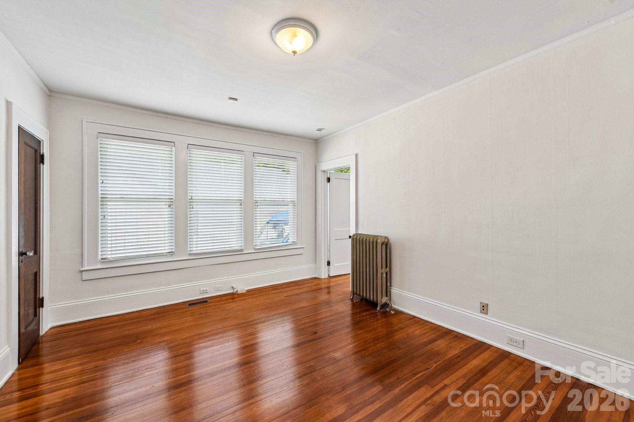 1612 S Tryon Street — Charlotte