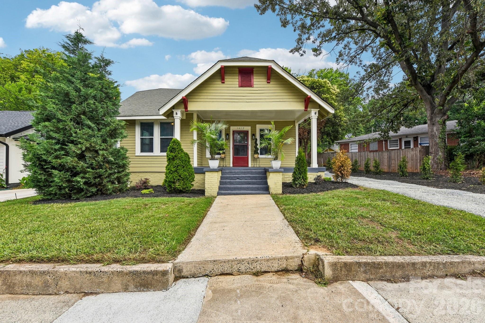 1612 S Tryon Street — Charlotte