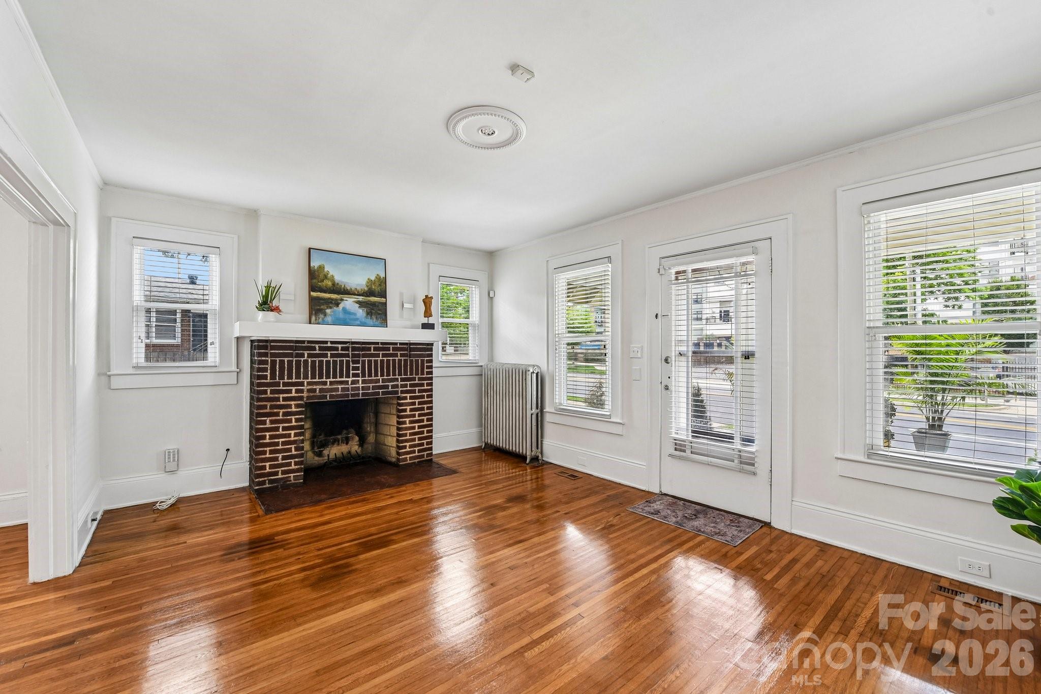 1612 S Tryon Street — Charlotte