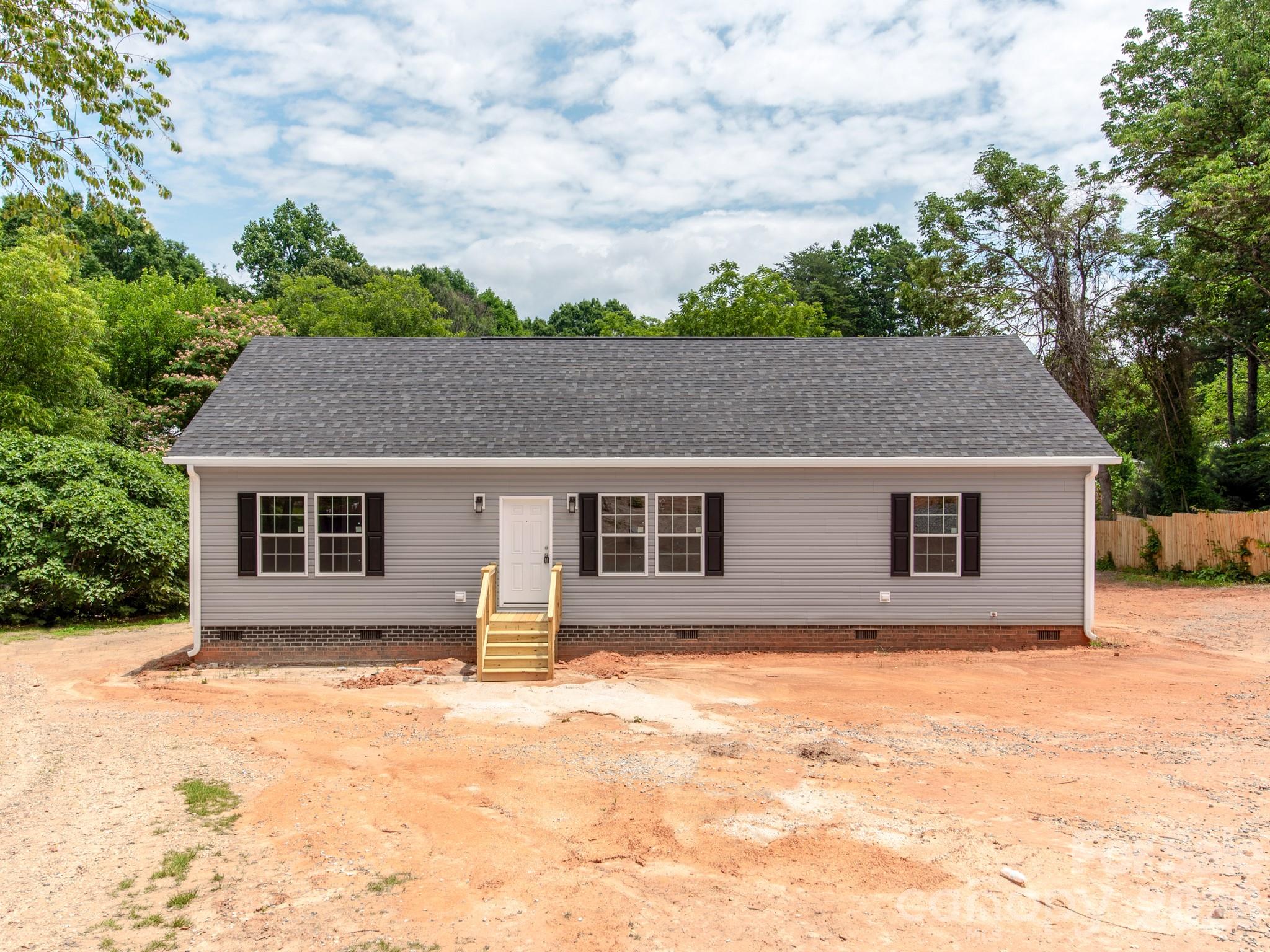 391 Stutts Road — Mooresville