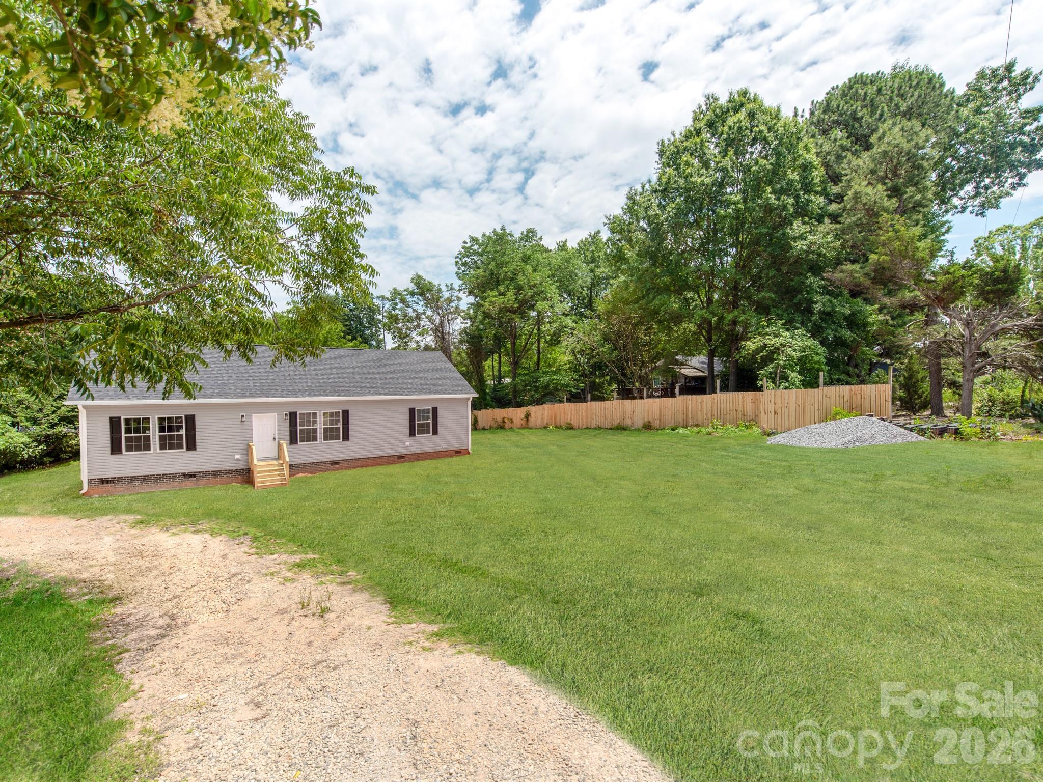 391 Stutts Road — Mooresville