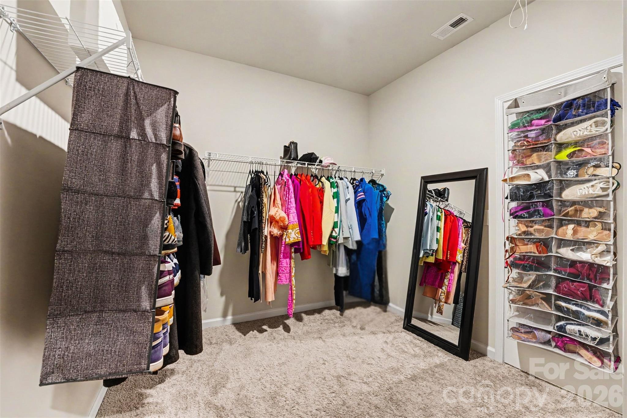 8216 Merryvale Lane — Charlotte