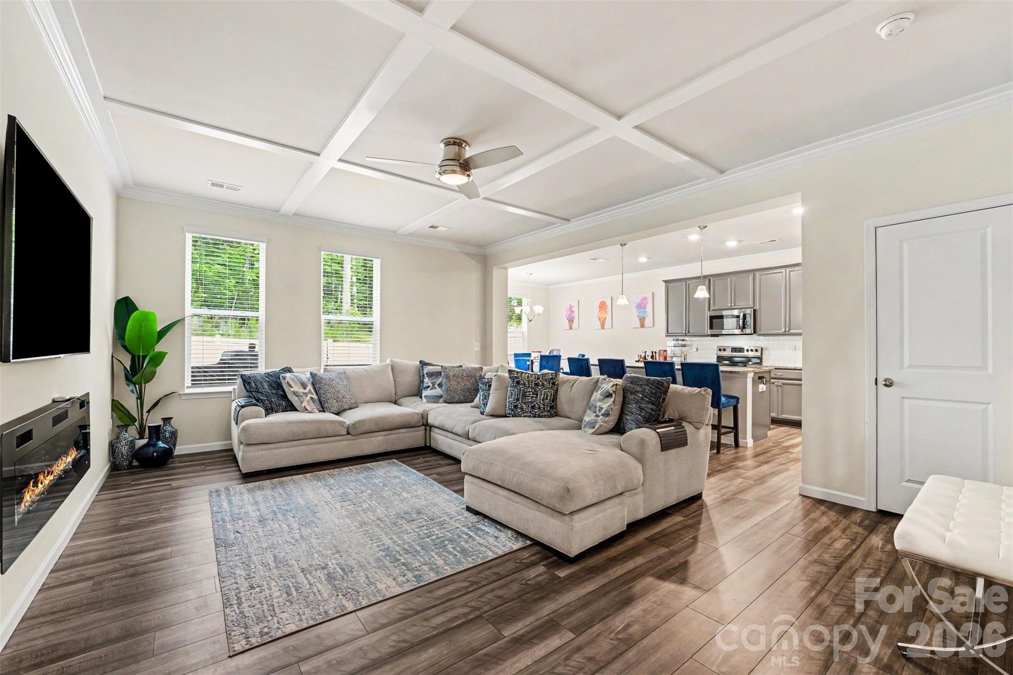 8216 Merryvale Lane — Charlotte