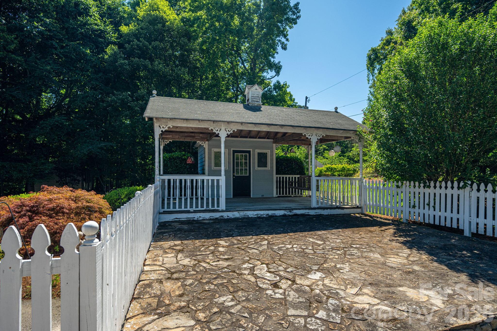 2302 Lowell Bethesda Road — Gastonia