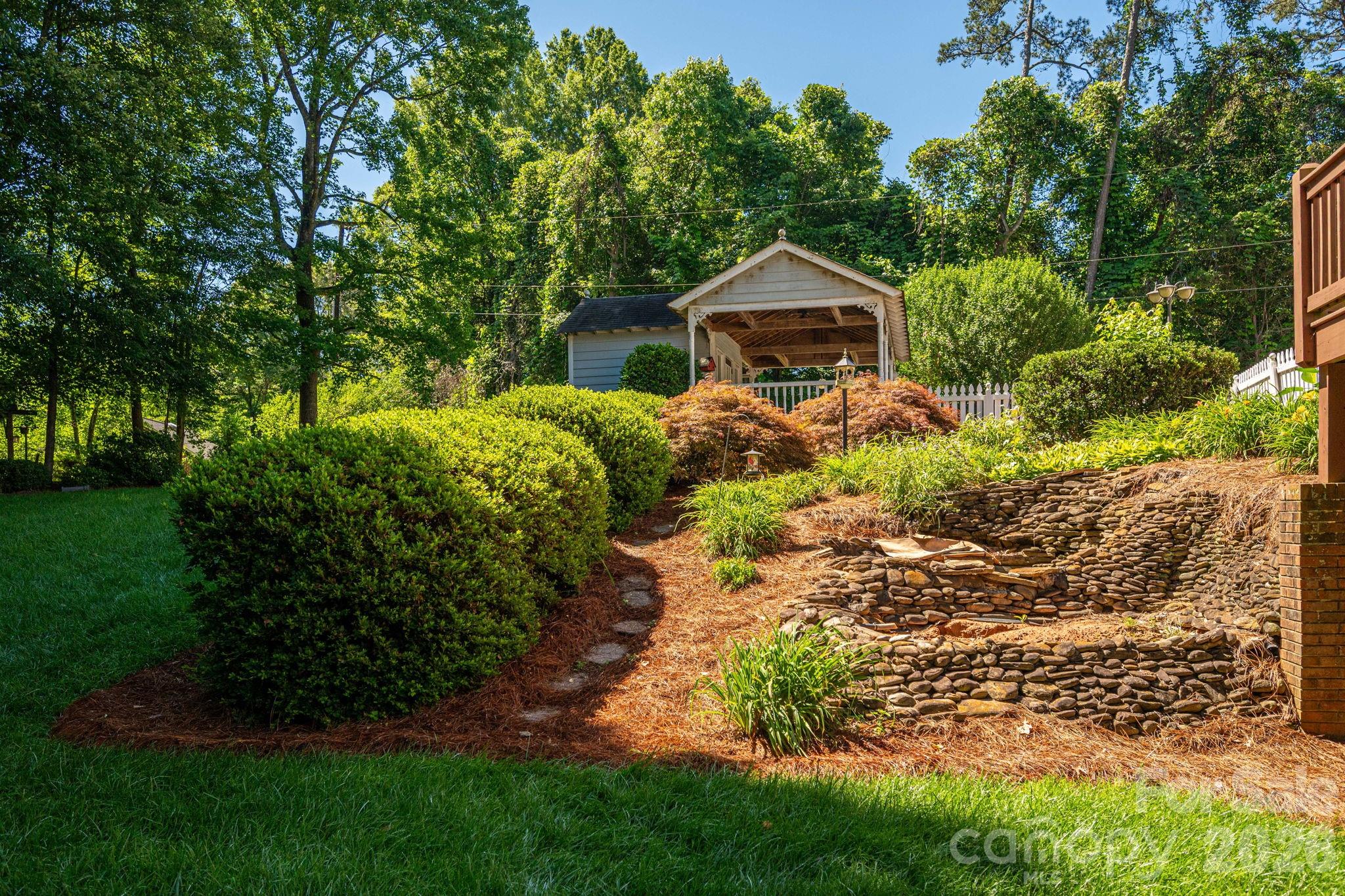 2302 Lowell Bethesda Road — Gastonia