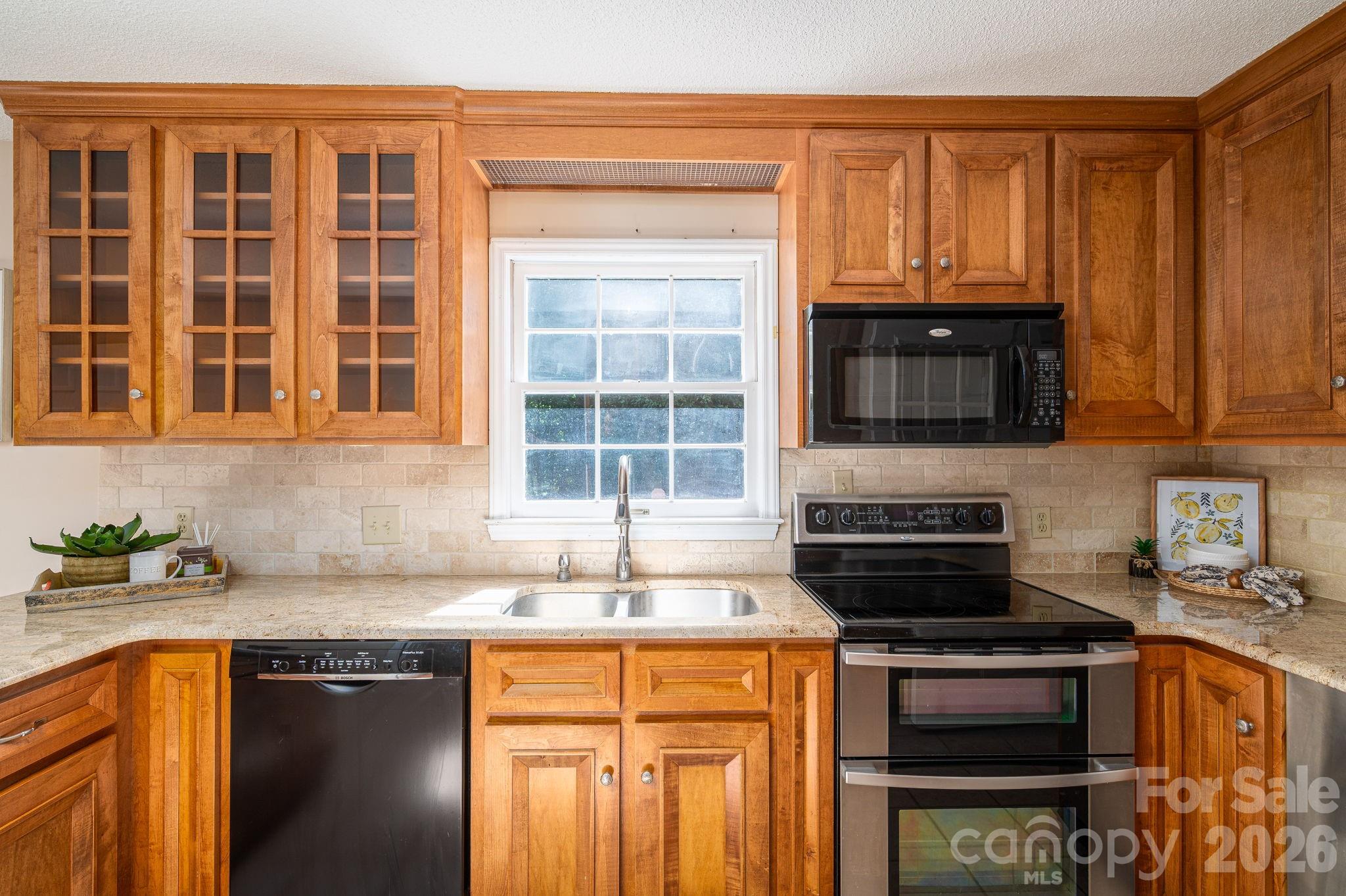 2302 Lowell Bethesda Road — Gastonia