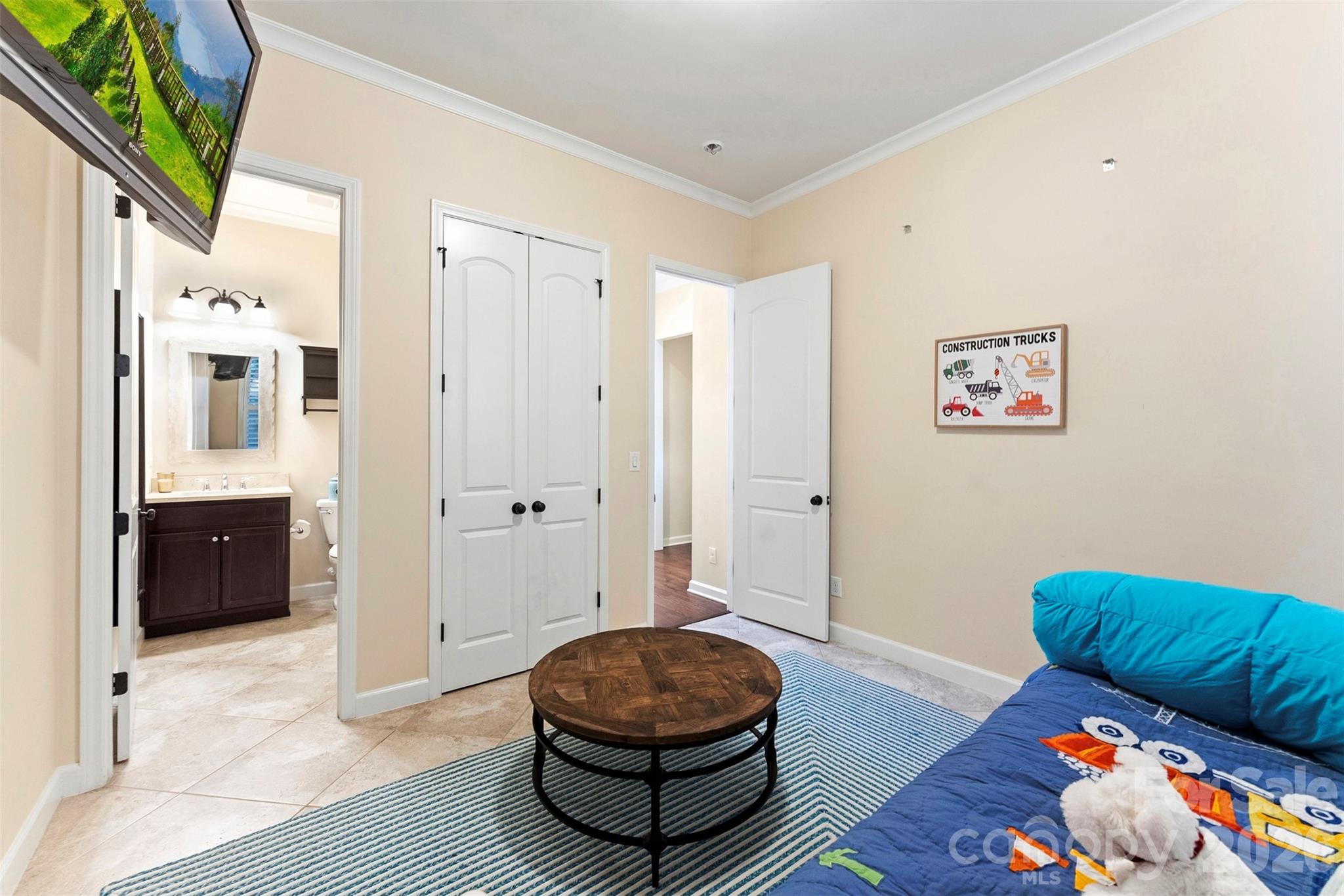 3411 Stags Leap Way — York