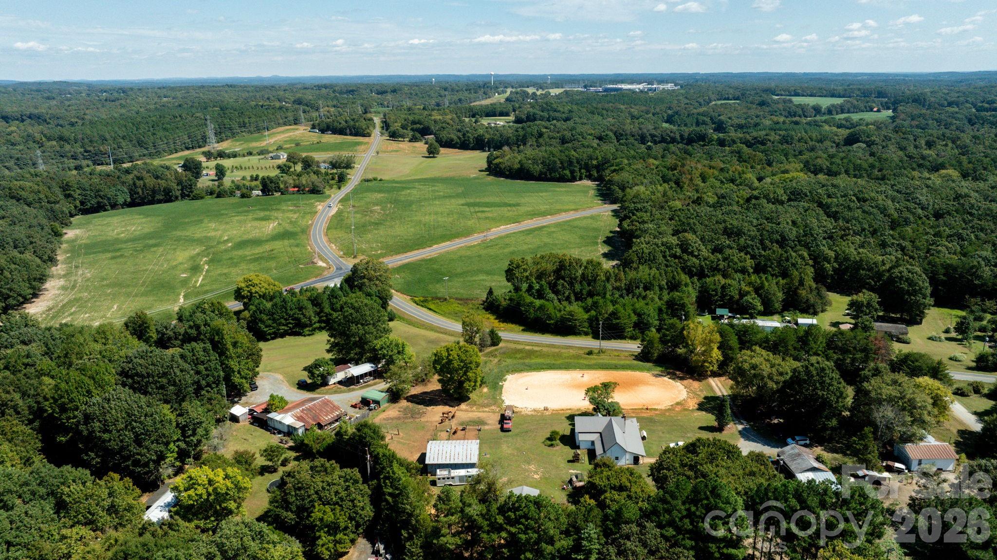 15869 Silver Road — Oakboro