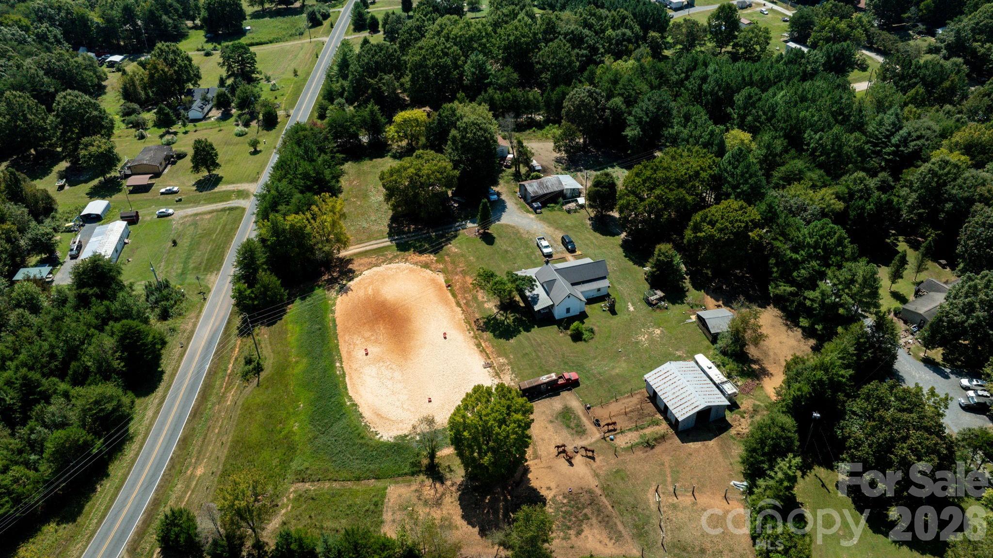 15869 Silver Road — Oakboro