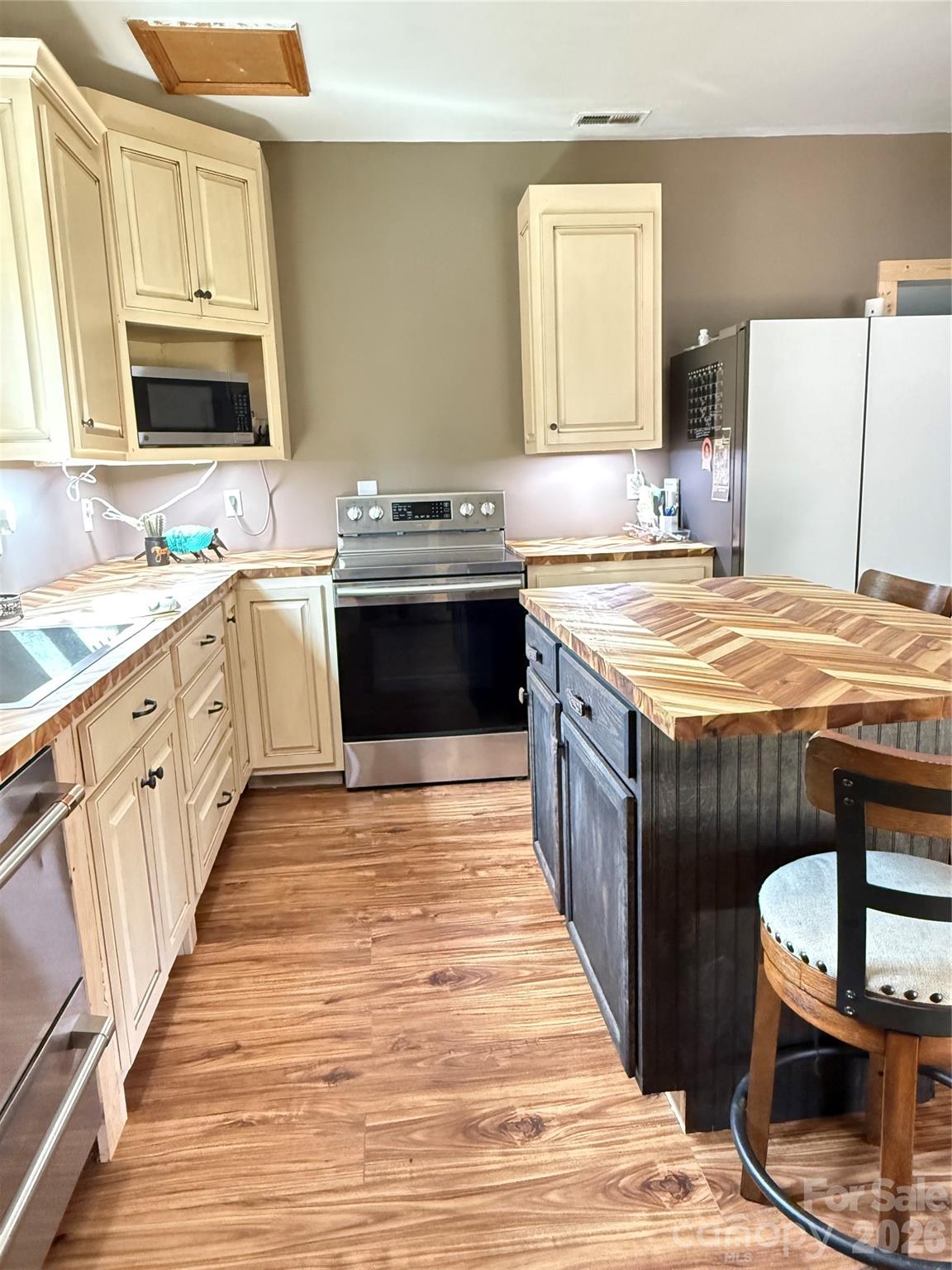 15869 Silver Road — Oakboro