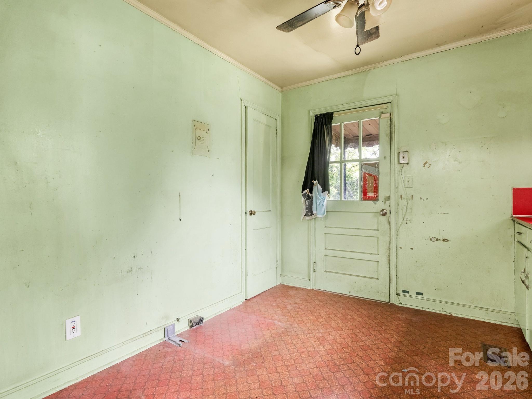 1525 Herrin Avenue — Charlotte
