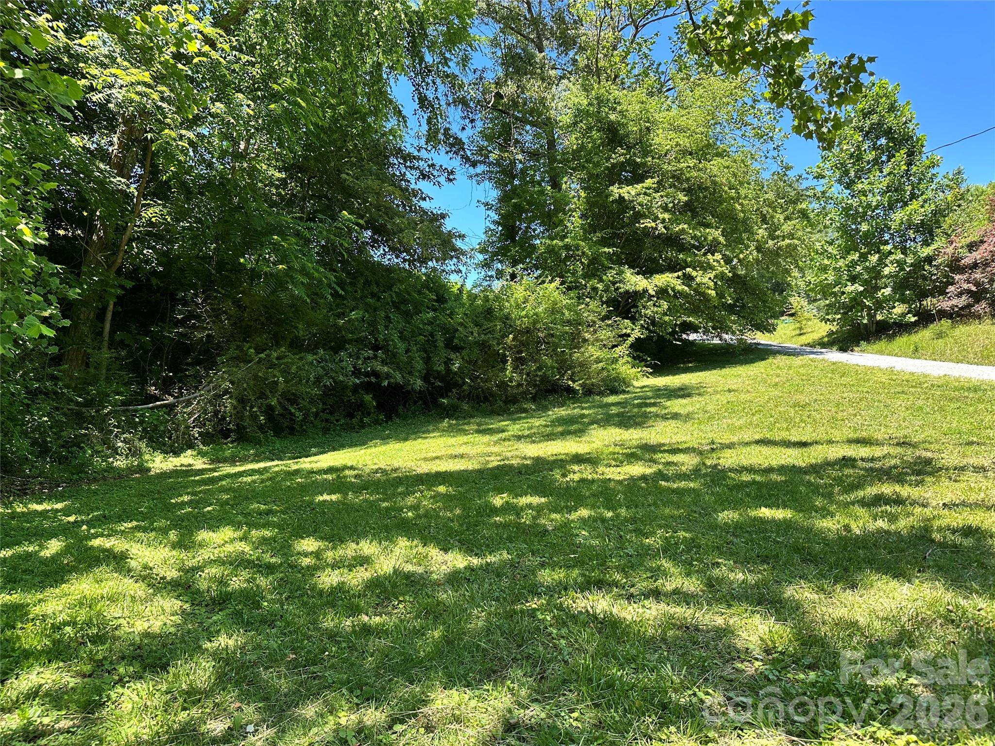 36 Range Road — Etowah