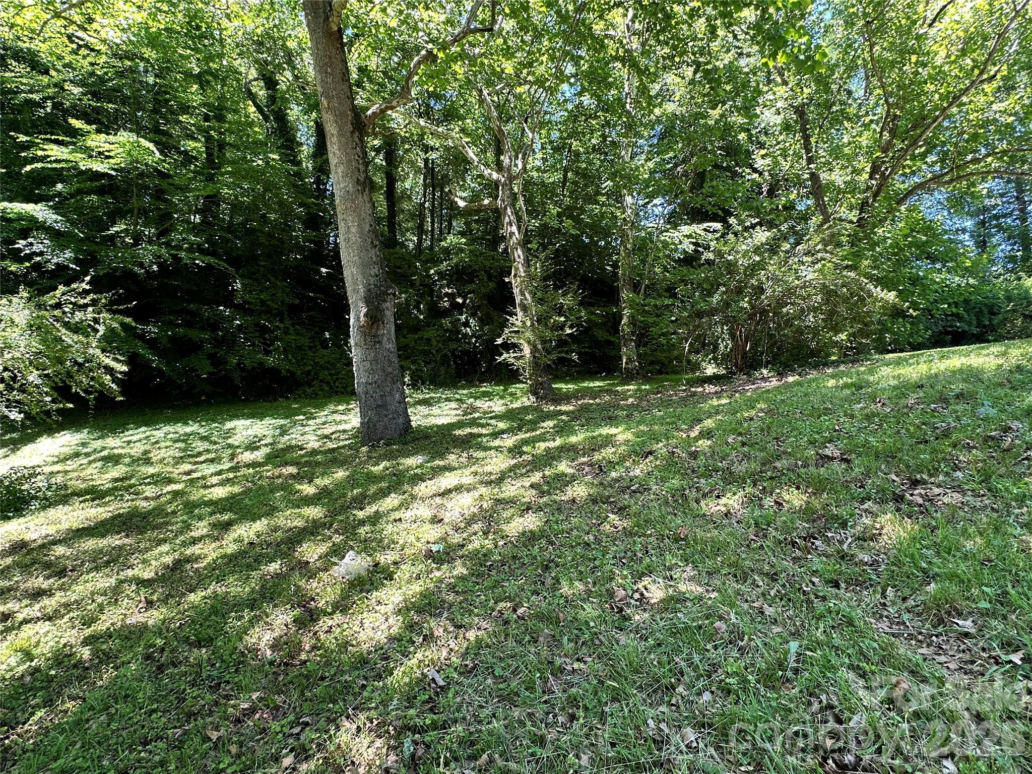 36 Range Road — Etowah