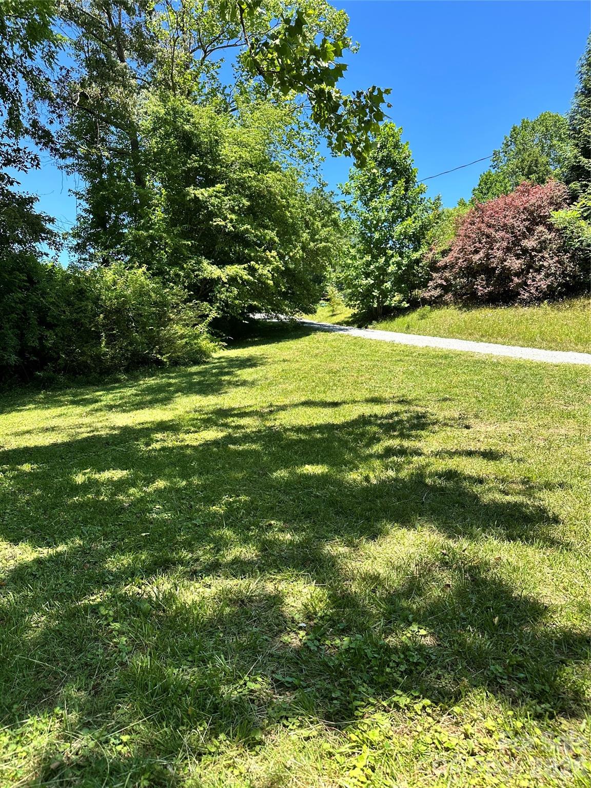 36 Range Road — Etowah