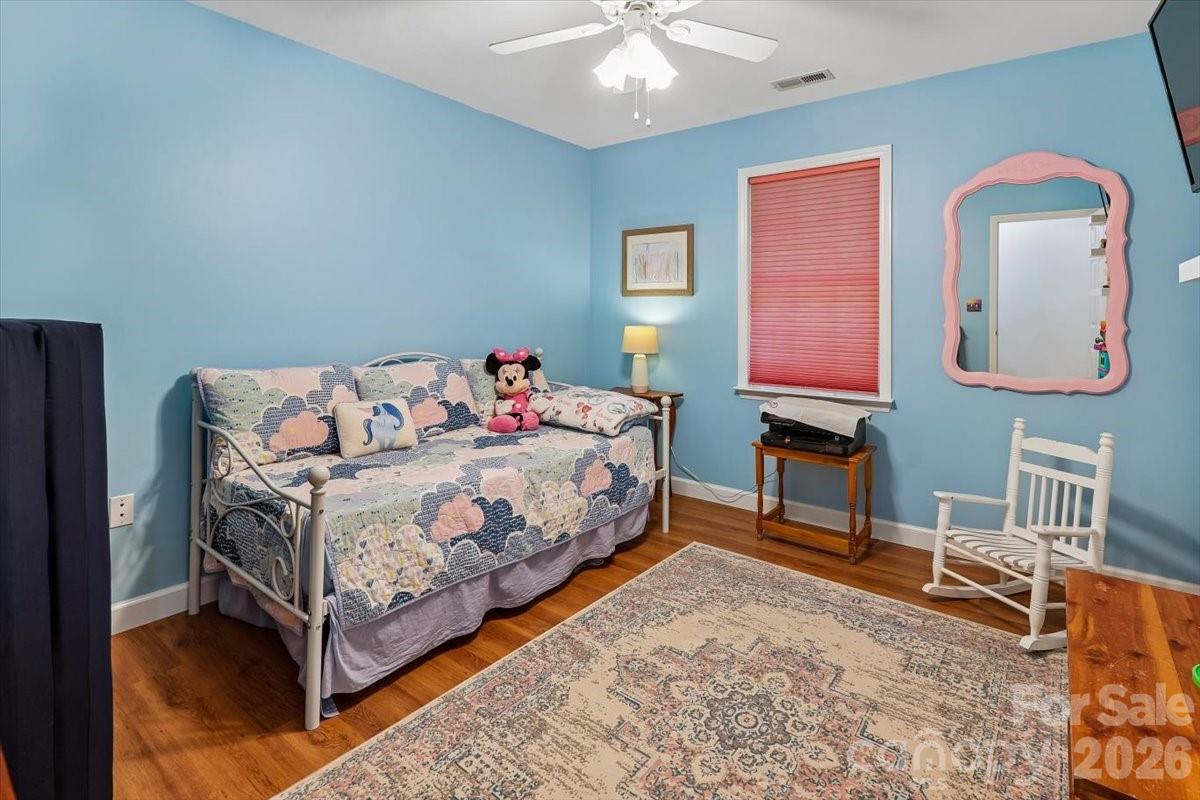 10821 S Hampton Drive — Charlotte