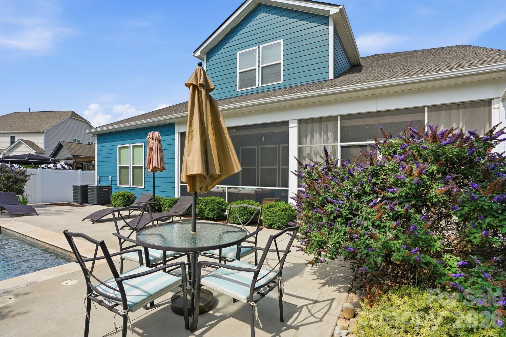 9833 Andres Duany Drive — Huntersville